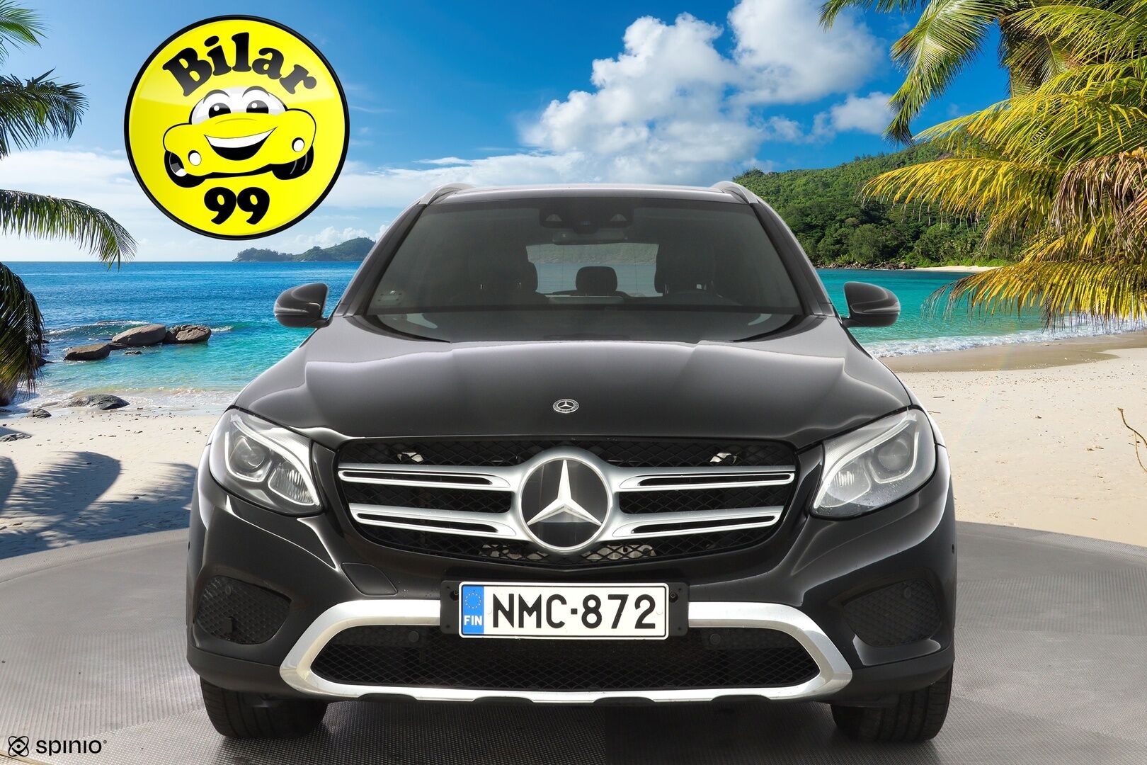 Mercedes-Benz GLC 2018 220 d 4Matic Premium Business * AMG-Sisä / Burmester / Distronic + / Panorama / Vetokoukku / DTR+Q / Peruutuskamera * - Huippuvarusteltu / Kahdet vanteet *