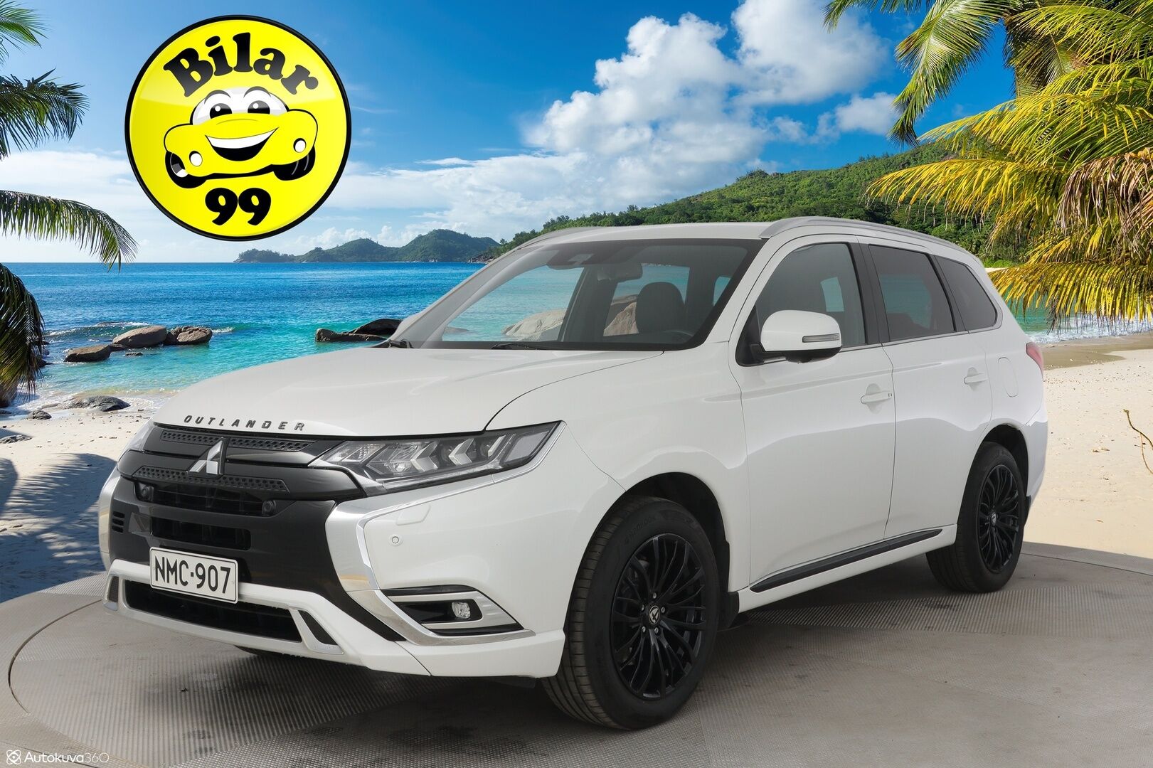 Mitsubishi Outlander 2019 Business X** Sähköpenkki / Sähkötoiminen takaluukku / Ada. Vakkari / Timantti tikatut nahat /  360 kamerat** - *Hyvä huoltohistoria ja kahdet hyvät renkaat / Siistissä kunnossa!*