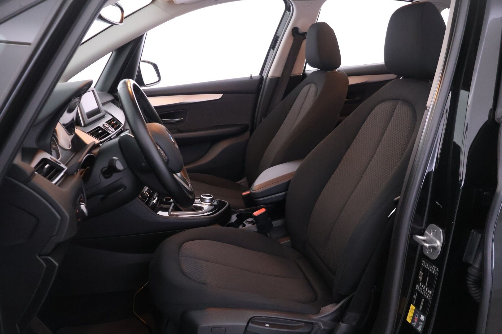 BMW 225 2017 225xe iPerformance Farmari *YritysOutlet - Myydään vain yrityksille* - *YritysOutlet - Myydään vain yrityksille*