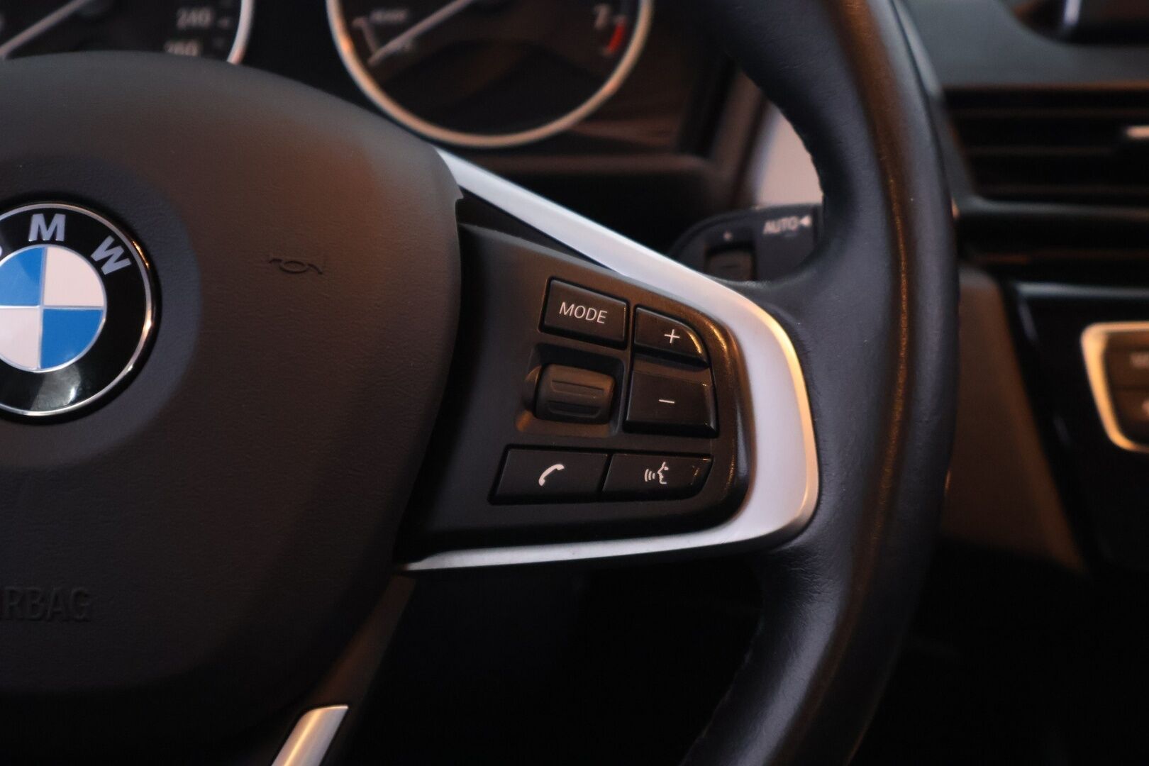BMW 225 2017 225xe iPerformance Farmari *YritysOutlet - Myydään vain yrityksille* - *YritysOutlet - Myydään vain yrityksille*