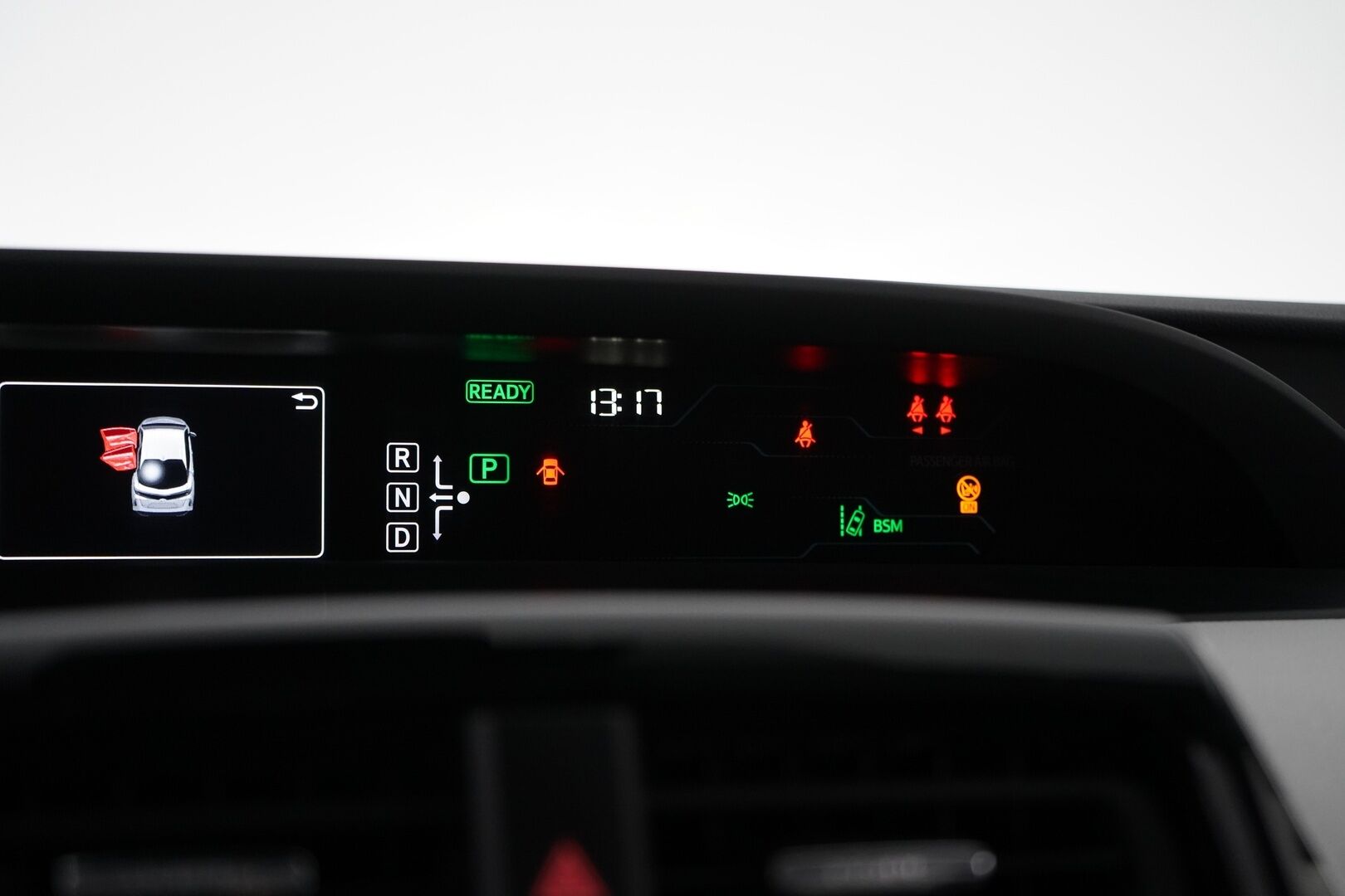 Toyota Prius 2017 Premium *ACC / Kamera / JBL / Nahkasisusta / LED / HUD / Parkkiavustin* - Kahdet renkaat OEM alumiinivantein / Todella säntillinen merkkihuollon historia / Koti + kauppakeskuslaturi