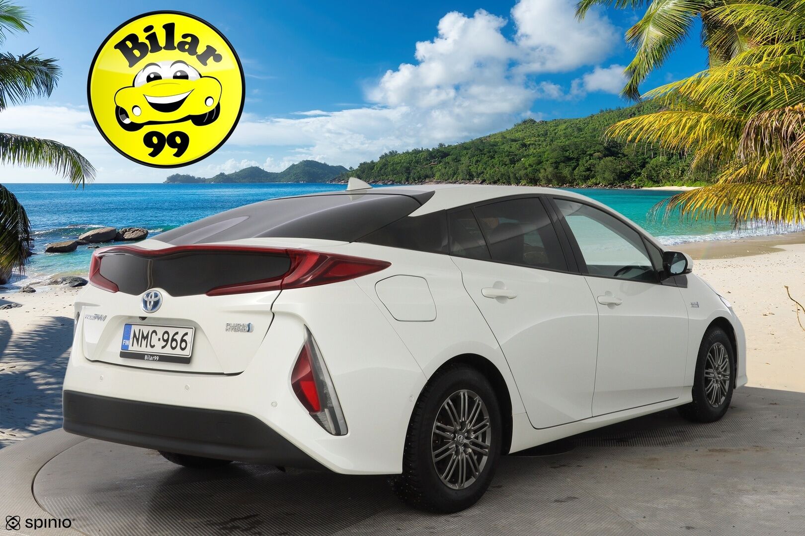 Toyota Prius 2017 Premium *ACC / Kamera / JBL / Nahkasisusta / LED / HUD / Parkkiavustin* - Kahdet renkaat OEM alumiinivantein / Todella säntillinen merkkihuollon historia / Koti + kauppakeskuslaturi