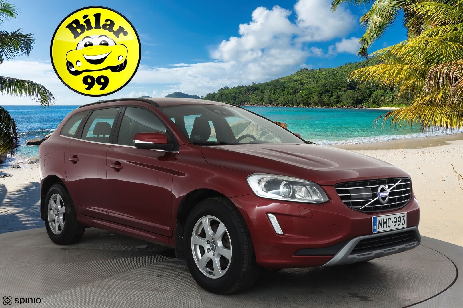 Volvo XC60 2014 D4 Momentum aut **Webasto / Koukku / Adapt.Vakkkari / Xenon / P.Kamera / Kaistavahti / Katveavustin / Puolinahat** - Kahdet Renkaat  / **HYVILLÄ KAMOILLA**