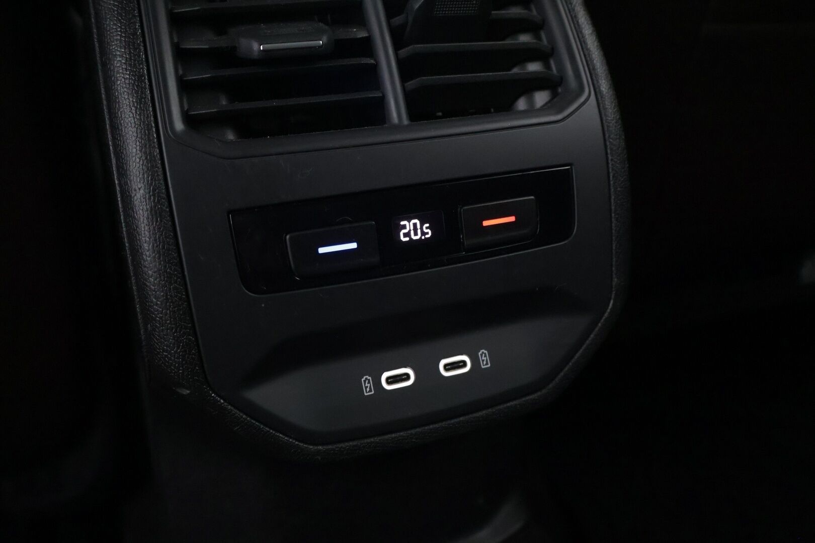 Seat Leon Sportstourer 2021 1,4 PHEV 204 eHybrid Xcellence DSG-autom. - ACC | Vetokoukku | Kaistavahti | P-Kamera | CarPlay | Digimittari | LED 