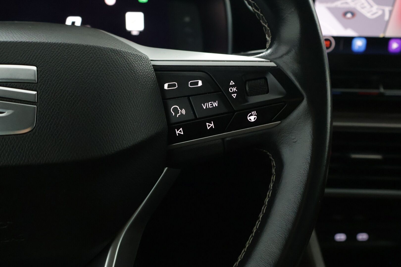 Seat Leon Sportstourer 2021 1,4 PHEV 204 eHybrid Xcellence DSG-autom. - ACC | Vetokoukku | Kaistavahti | P-Kamera | CarPlay | Digimittari | LED 