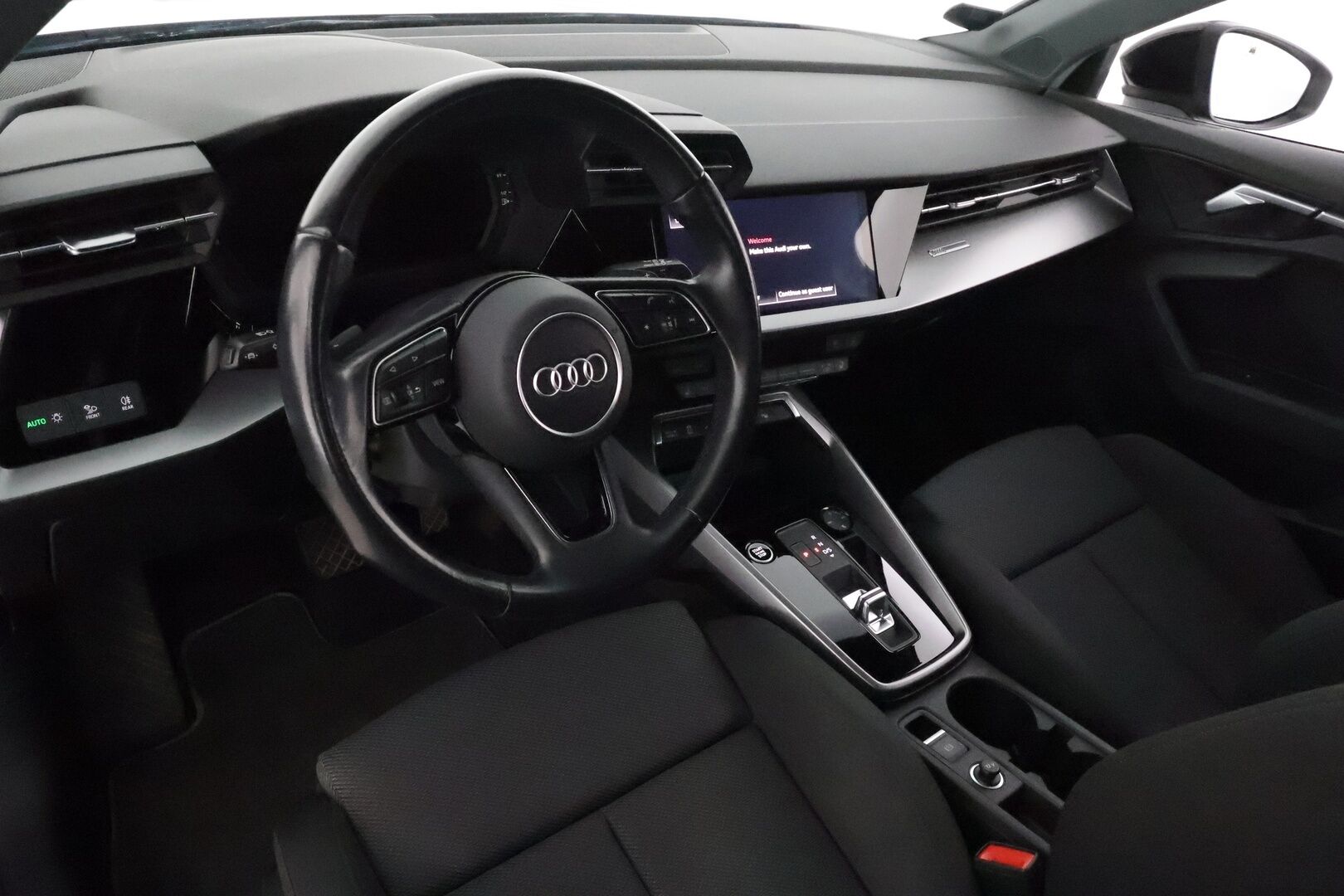Audi A3 2021 Sportback Business 40 TFSI e 150kW S tronic *Adapt.Vakkari / LED-valot / P.Tutkat / Sporttipenkit / Kaistavahti** - Suomi-auto / 2x Latauskaapelit / Kahdet Renkaat