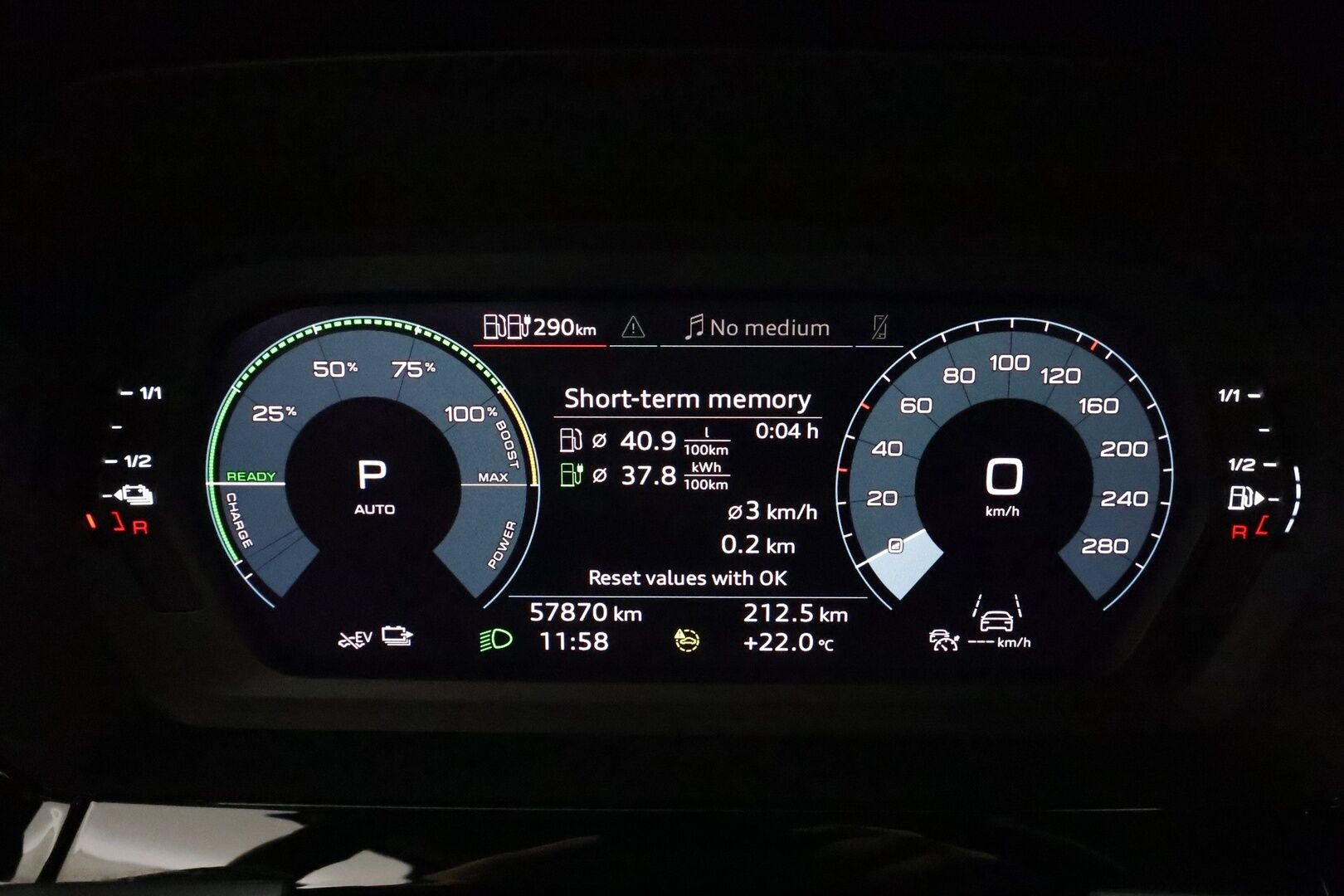 Audi A3 2021 Sportback Business 40 TFSI e 150kW S tronic *Adapt.Vakkari / LED-valot / P.Tutkat / Sporttipenkit / Kaistavahti** - Suomi-auto / 2x Latauskaapelit / Kahdet Renkaat