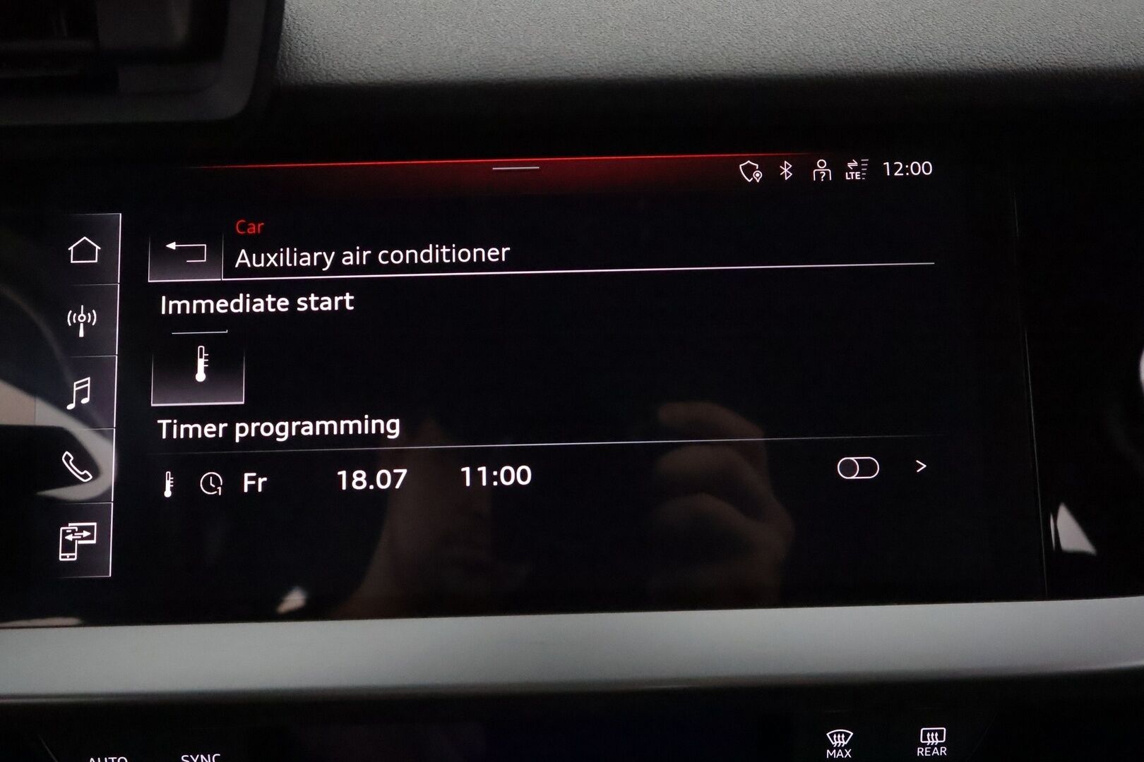 Audi A3 2021 Sportback Business 40 TFSI e 150kW S tronic *Adapt.Vakkari / LED-valot / P.Tutkat / Sporttipenkit / Kaistavahti** - Suomi-auto / 2x Latauskaapelit / Kahdet Renkaat