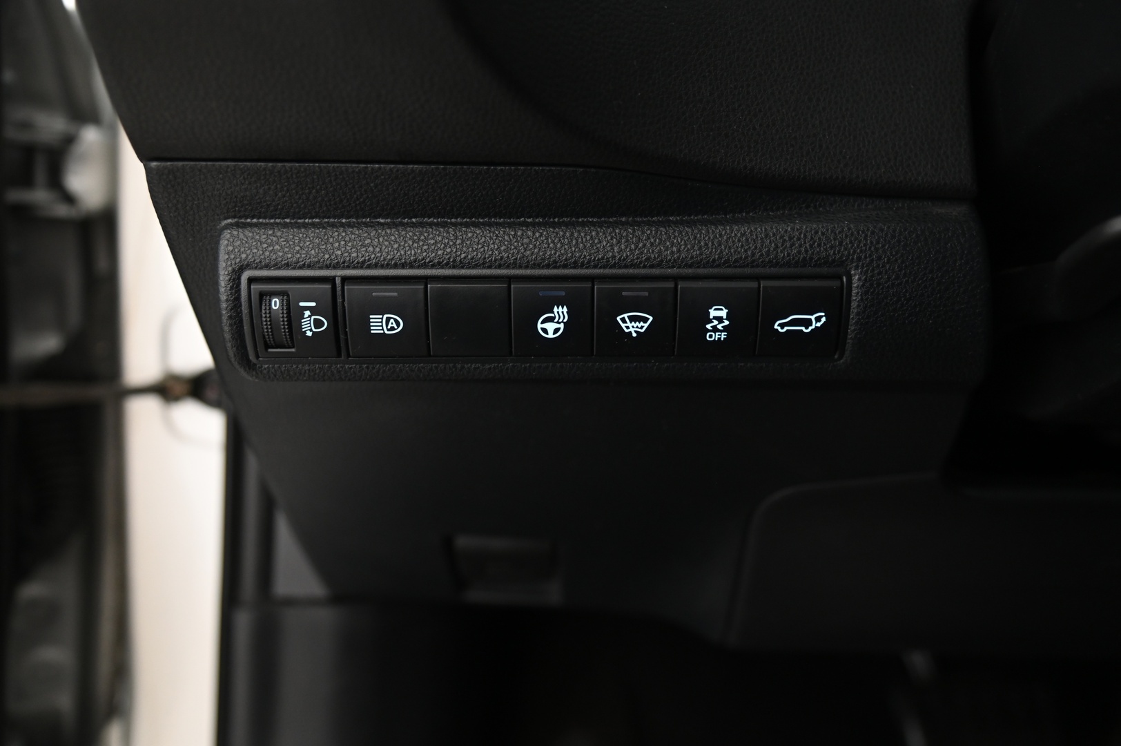 Toyota Corolla 2021 Touring Sports 1,8 Hybrid Active - Acc | Lohko | Ratinlämmitin | Juuri huollettu | 2x Renkaat ja vanteet