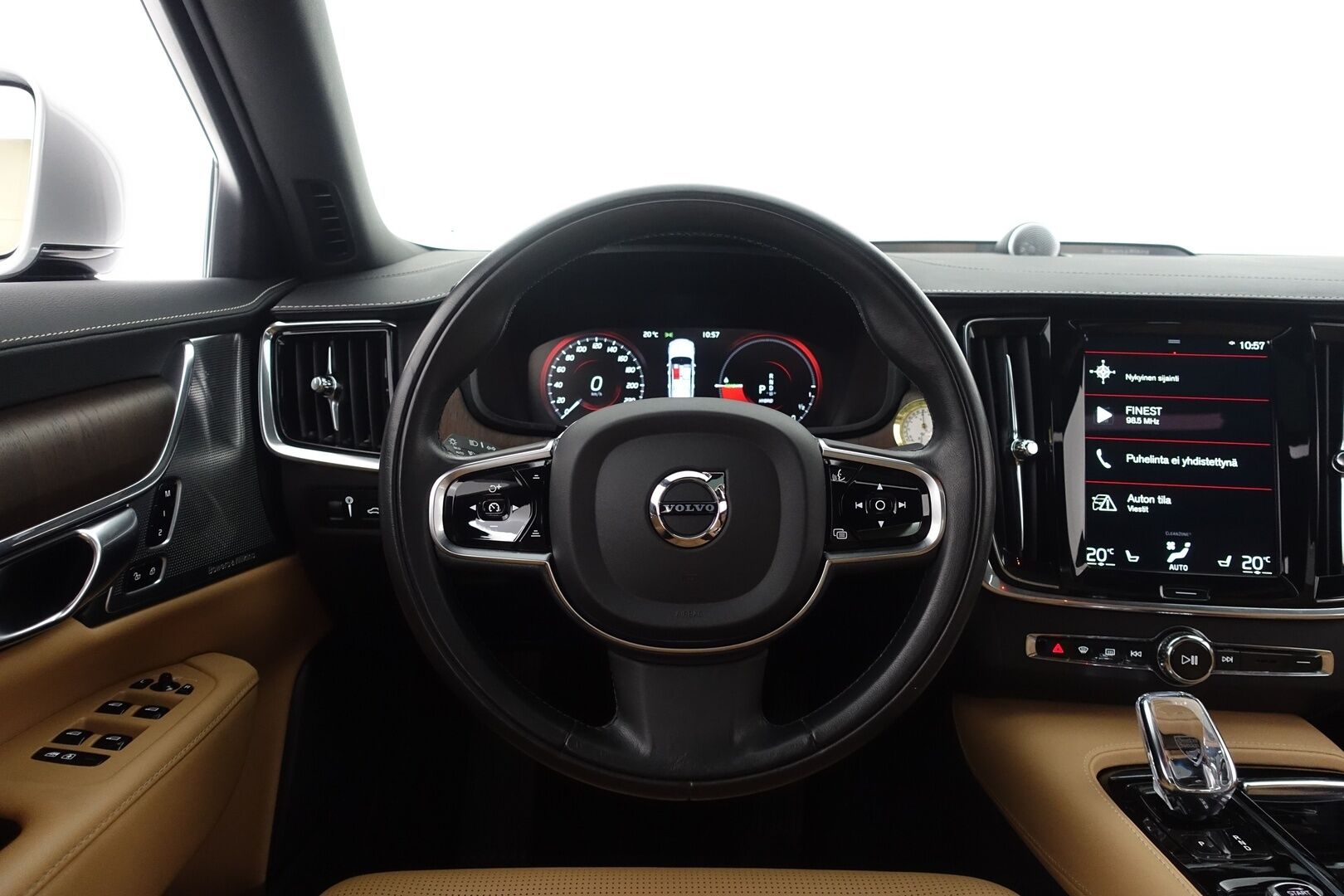 Volvo S90 2021 T8 TwE AWD Business Inscription aut - | B&W | ACC | HUD | Ilmastoidut Muistipenkit | Koukku | Panorama | 360 kamera | Webasto | Konjakkinahat | Digimittaristo | Keyless | Full LED AHB | 2X Renkaat & Vanteet |