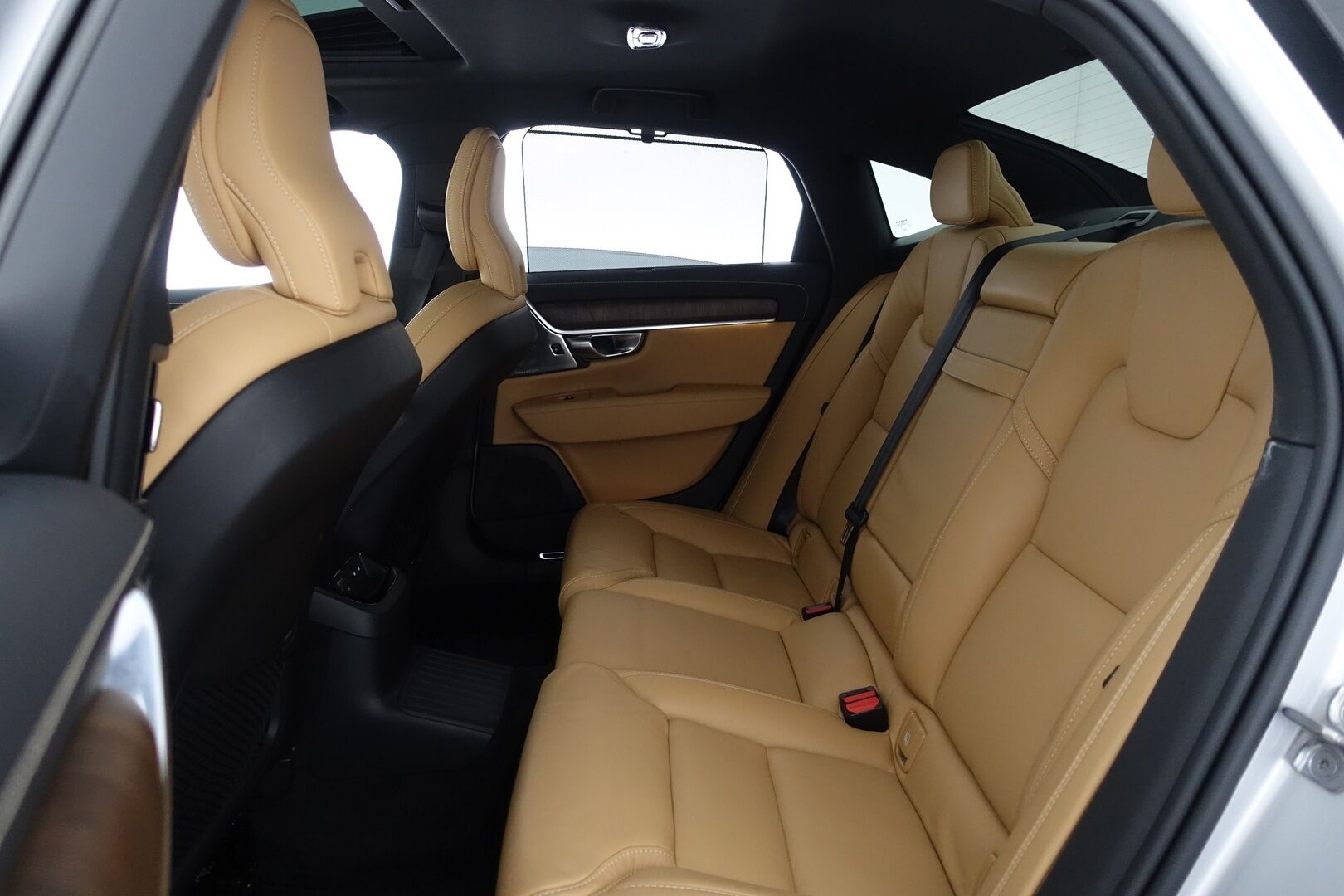 Volvo S90 2021 T8 TwE AWD Business Inscription aut - | B&W | ACC | HUD | Ilmastoidut Muistipenkit | Koukku | Panorama | 360 kamera | Webasto | Konjakkinahat | Digimittaristo | Keyless | Full LED AHB | 2X Renkaat & Vanteet |