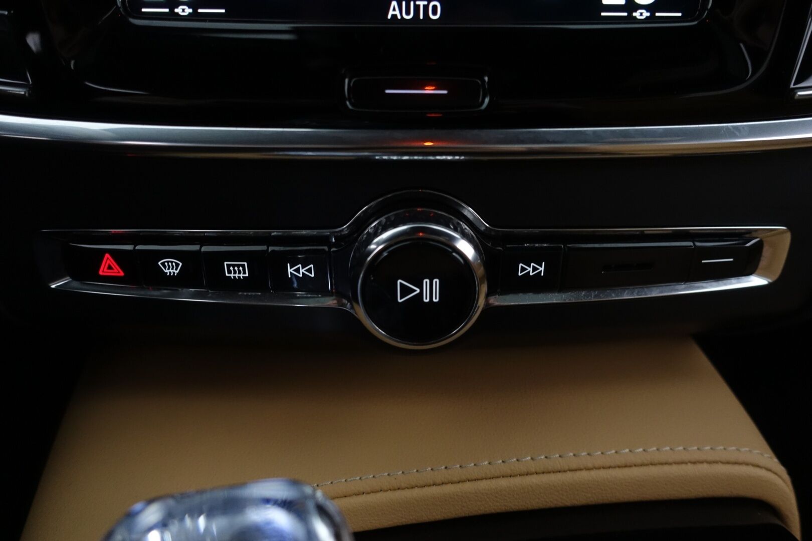 Volvo S90 2021 T8 TwE AWD Business Inscription aut - | B&W | ACC | HUD | Ilmastoidut Muistipenkit | Koukku | Panorama | 360 kamera | Webasto | Konjakkinahat | Digimittaristo | Keyless | Full LED AHB | 2X Renkaat & Vanteet |