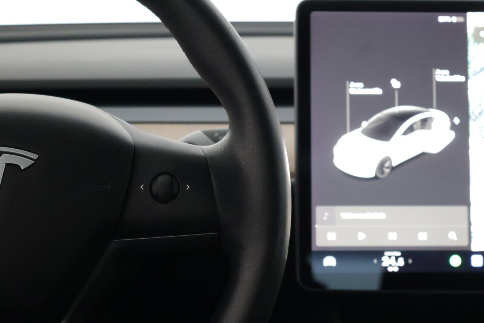 Tesla Model 3 2020 Standard Range Plus * Lasikatto / P-Kamera / Premium audio * - 2x Vanteet & Renkaat / Siisti!