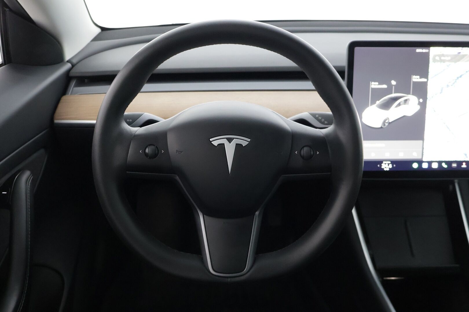 Tesla Model 3 2020 Standard Range Plus * Lasikatto / P-Kamera / Premium audio * - 2x Vanteet & Renkaat / Siisti!