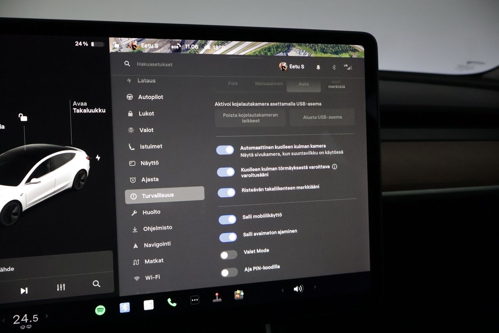 Tesla Model 3 2020 Standard Range Plus * Lasikatto / P-Kamera / Premium audio * - 2x Vanteet & Renkaat / Siisti!