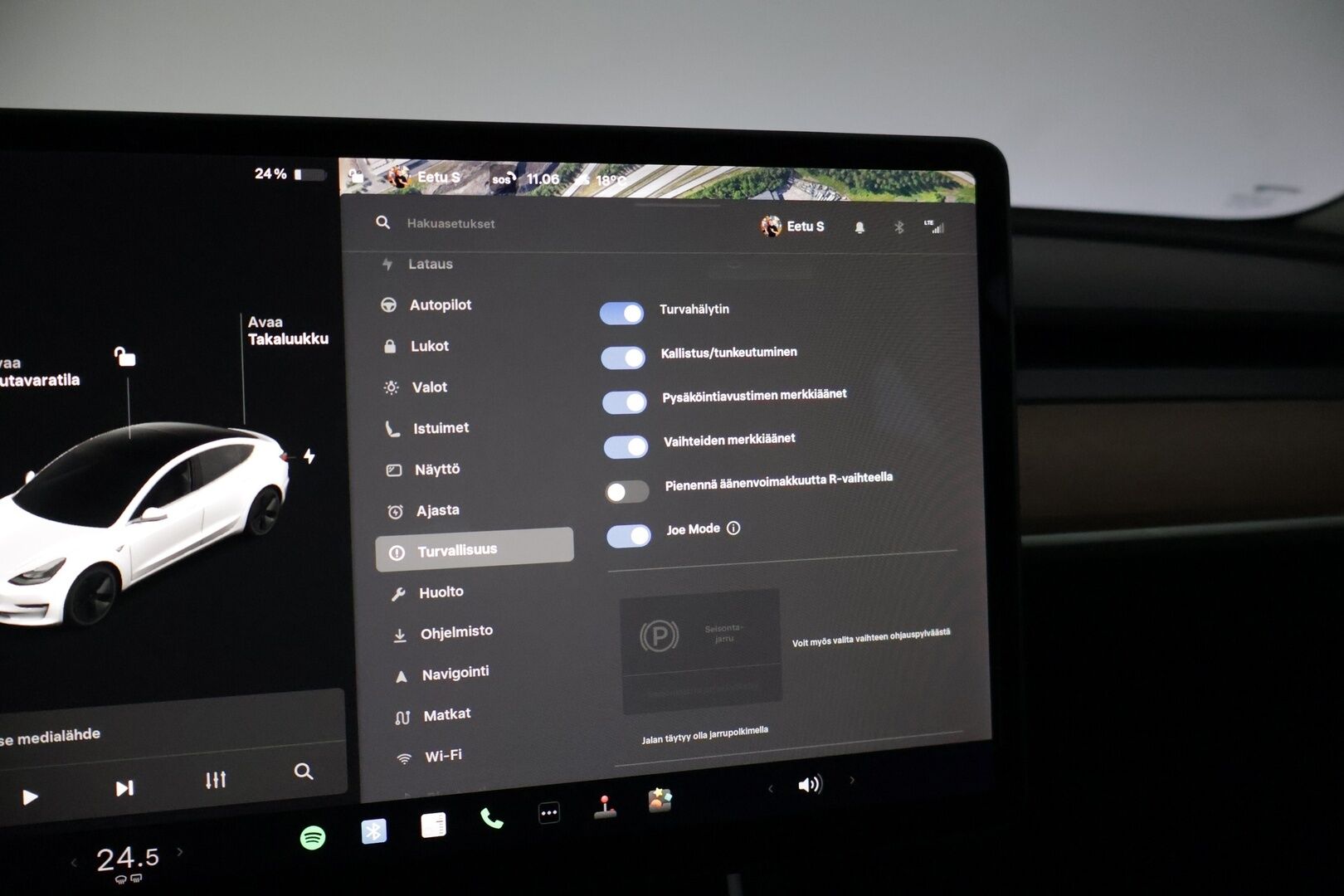 Tesla Model 3 2020 Standard Range Plus * Lasikatto / P-Kamera / Premium audio * - 2x Vanteet & Renkaat / Siisti!