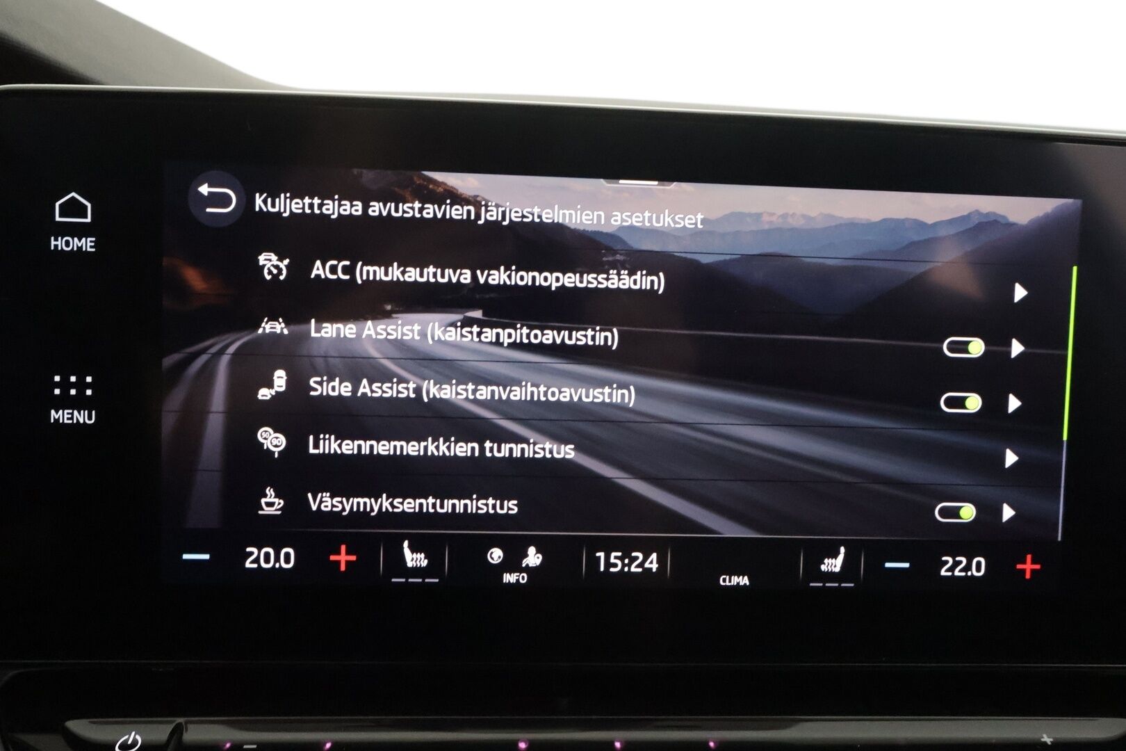 Skoda Octavia 2021 Combi 1,0 TSI Style eTEC DSG Autom. - | ACC | Koukku | Webasto | matrix-LED | P.kamera | Ratinlämmitys | Digimittaristo | Apple&Android | Suomi-auto | Kahdet Renkaat |