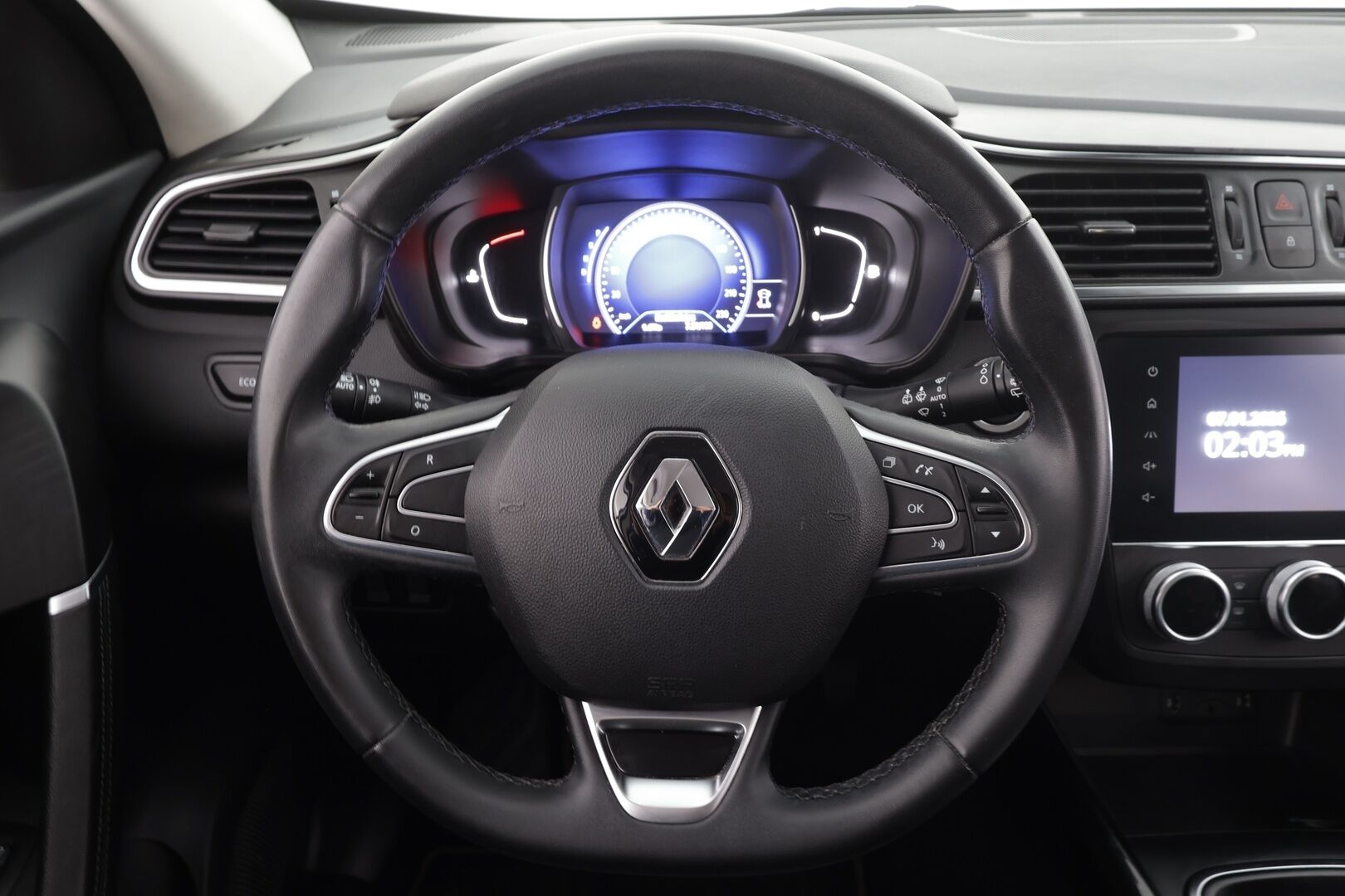 Renault Kadjar 2021 TCe 140 EDC7-aut Zen * Vakkari / P.tutka / Kaistavahti / Navi / Digimittaristo / Keyless * - Suomi-auto / Kahdet renkaat aluvanteilla 