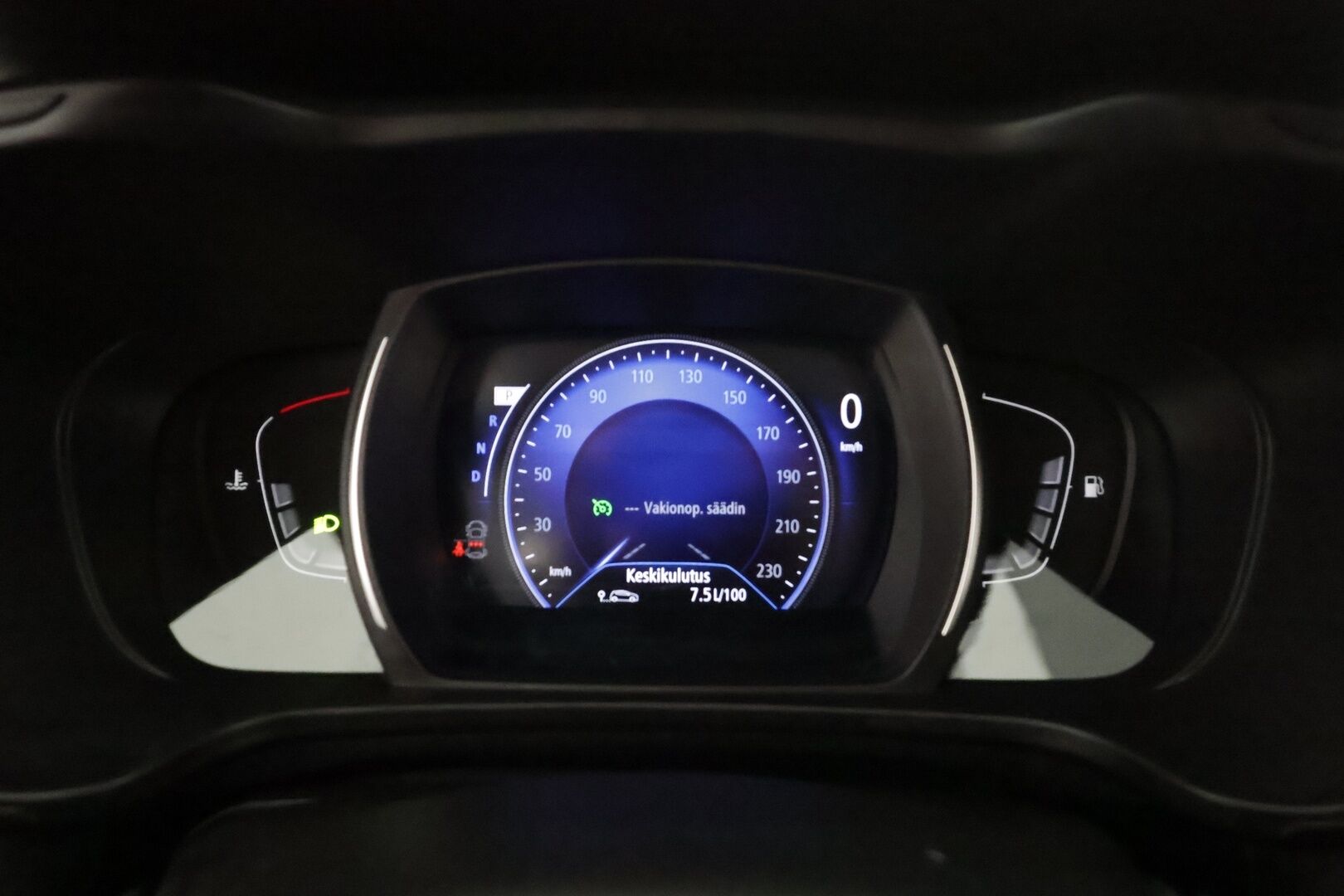 Renault Kadjar 2021 TCe 140 EDC7-aut Zen * Vakkari / P.tutka / Kaistavahti / Navi / Digimittaristo / Keyless * - Suomi-auto / Kahdet renkaat aluvanteilla 