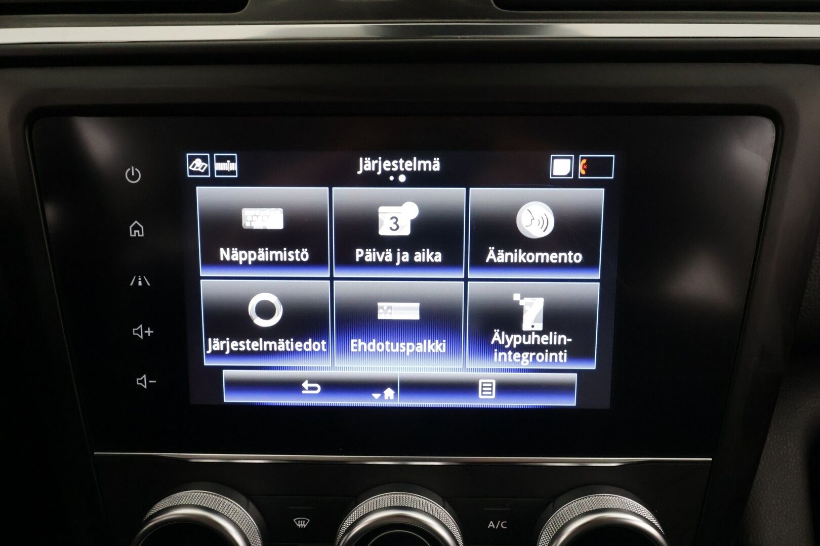 Renault Kadjar 2021 TCe 140 EDC7-aut Zen * Vakkari / P.tutka / Kaistavahti / Navi / Digimittaristo / Keyless * - Suomi-auto / Kahdet renkaat aluvanteilla 