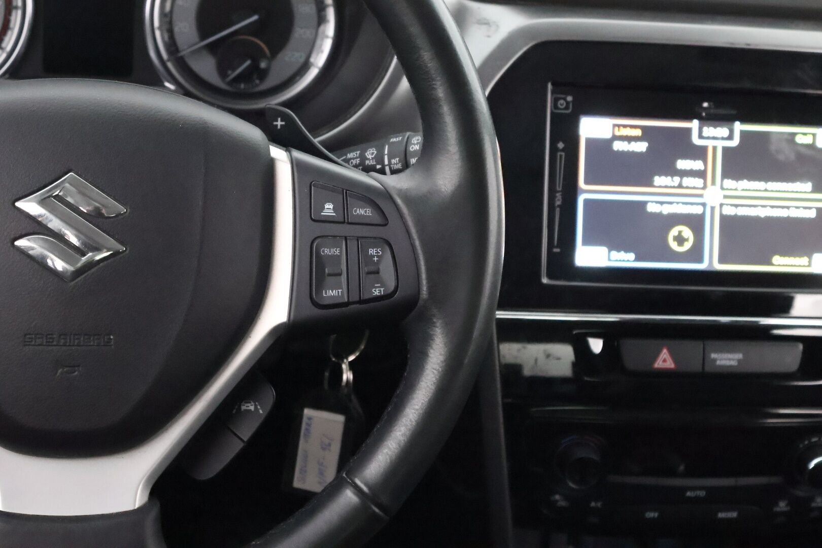 Suzuki Vitara 2021 1,4 BOOSTERJET 4WD GL+ 6AT LIMITED - 1.OM Suomi-auto / Adapt.vakkari / Peruutuskamera / BLIS / Navi / Hyvät renkaat / Huippusiisti!
