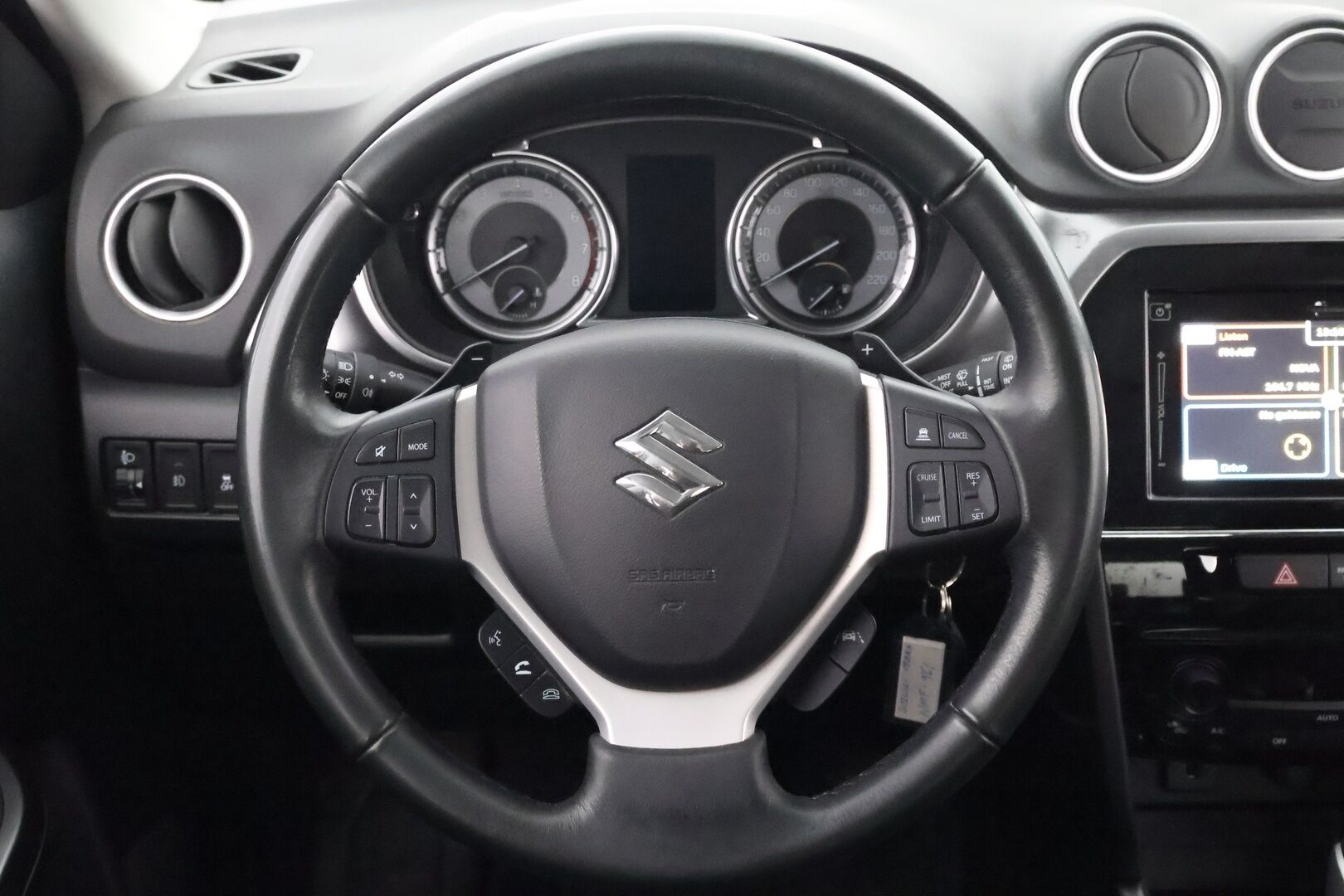 Suzuki Vitara 2021 1,4 BOOSTERJET 4WD GL+ 6AT LIMITED - 1.OM Suomi-auto / Adapt.vakkari / Peruutuskamera / BLIS / Navi / Hyvät renkaat / Huippusiisti!