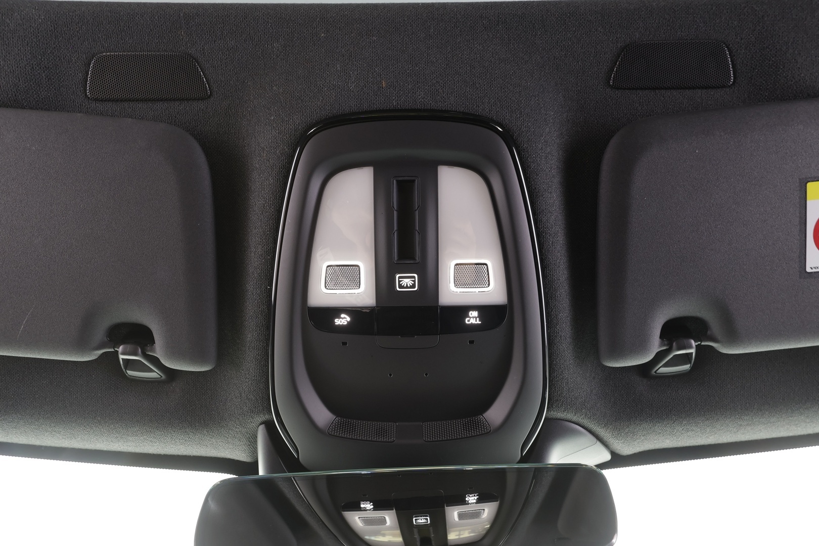 Volvo XC40 2021 P8 AWD R-Design aut - | ACC | ILP | 360° | Koukku | Harman/Kardon | Muistipenkki | Panorama | Nahka-alcantara | Pilot assist | BLIS | Keyless | 2x renkaat aluin | 