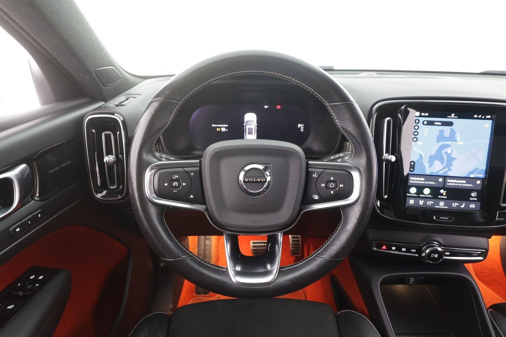 Volvo XC40 2021 P8 AWD R-Design aut - | ACC | ILP | 360° | Koukku | Harman/Kardon | Muistipenkki | Panorama | Nahka-alcantara | Pilot assist | BLIS | Keyless | 2x renkaat aluin | 