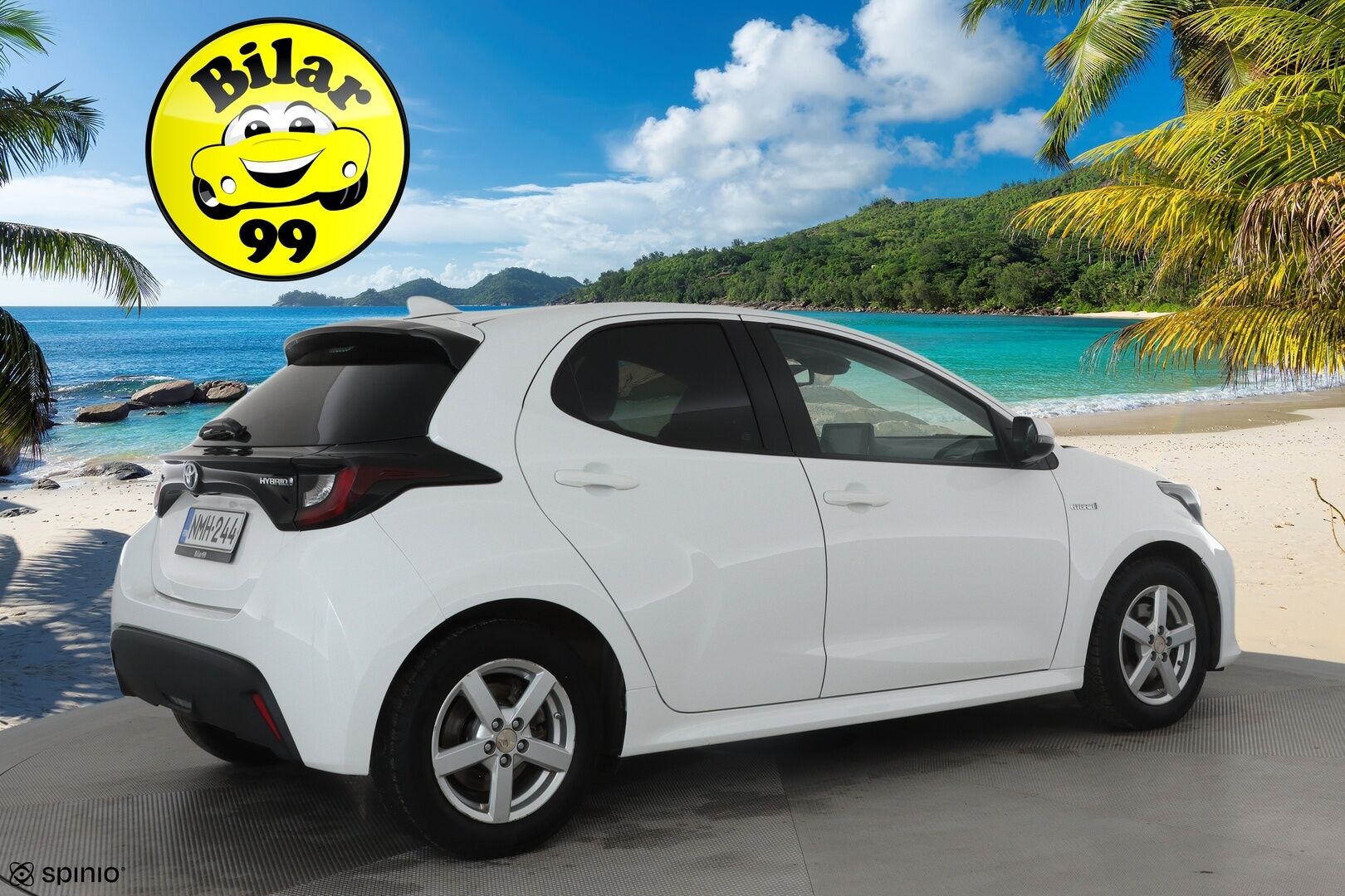 Toyota Yaris 2021 1,5 Hybrid Active Business * ACC / P.kamera / Navi / KeylessGo / Ratinlämmitin * - 1.Om Suomi-auto / Kahdet renkaat aluvanteilla / Merkkihuollettu