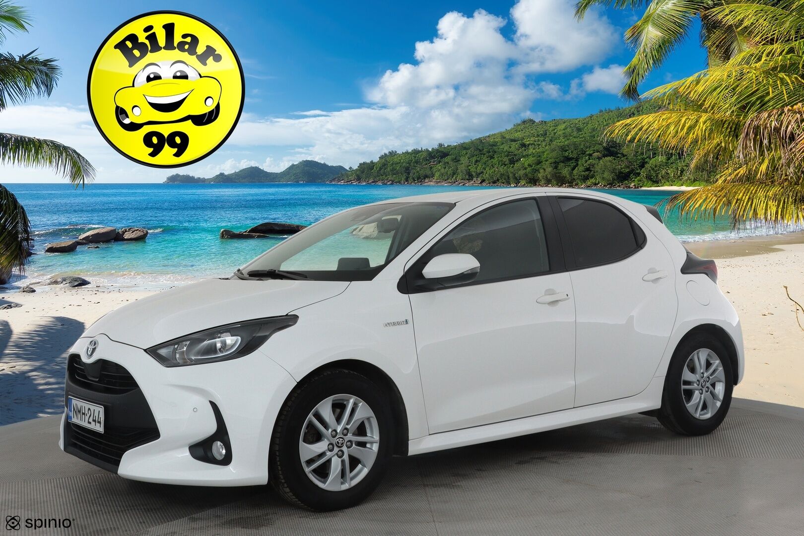 Toyota Yaris 2021 1,5 Hybrid Active Business * ACC / P.kamera / Navi / KeylessGo / Ratinlämmitin * - 1.Om Suomi-auto / Kahdet renkaat aluvanteilla / Merkkihuollettu