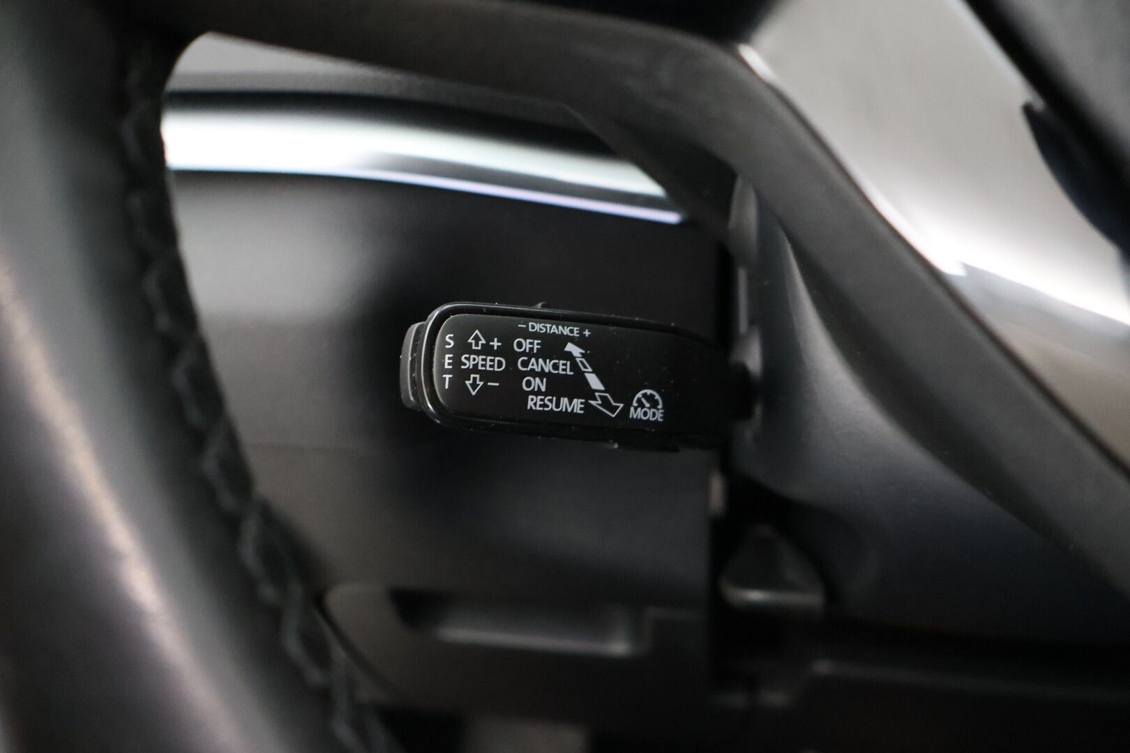 SKODA KAROQ 2018 2.0 TDI 150 4x4 Style DSG Autom. - Webasto / Adapt.vakkari / P.Kamera / Koukku