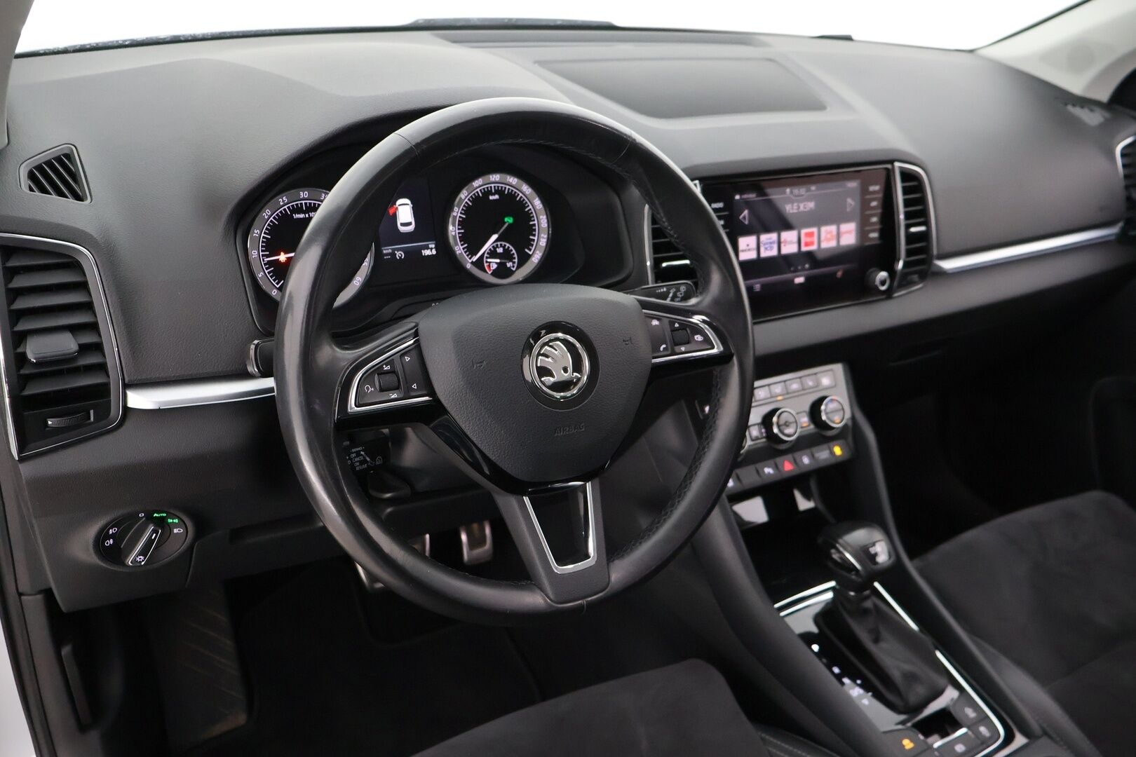 SKODA KAROQ 2018 2.0 TDI 150 4x4 Style DSG Autom. - Webasto / Adapt.vakkari / P.Kamera / Koukku