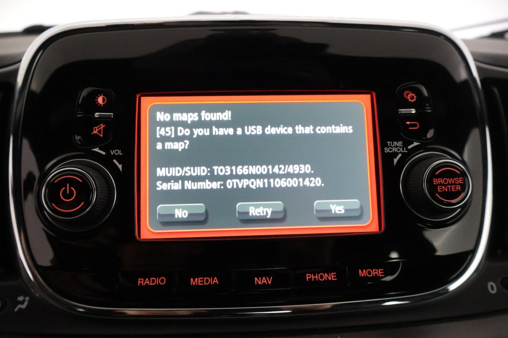 Fiat 500e 2016 Viistoperä * Vakkari / Navi / Ilmastointi / Nahkapenkit * - * Siistikuntoinen, näppärä ja edullinen käyttöauto! *  Tähän myös todella pieni kuukausierä! * - HULLU BLACKWEEK KORKOTARJOUS 2,49%