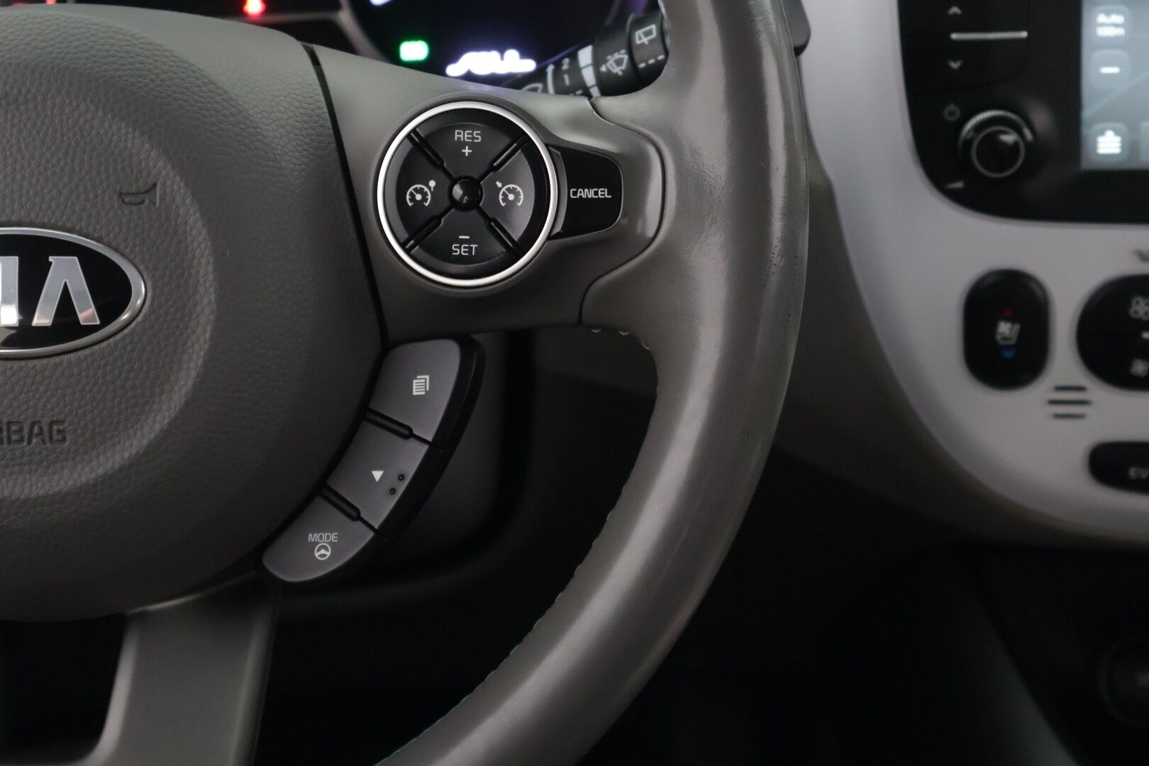 Kia Soul 2015 SOUL Viistoperä 30.5 kWh * MYYDÄÄN HUUTOKAUPAT.COM! * - * MYYDÄÄN HUUTOKAUPAT.COM! *