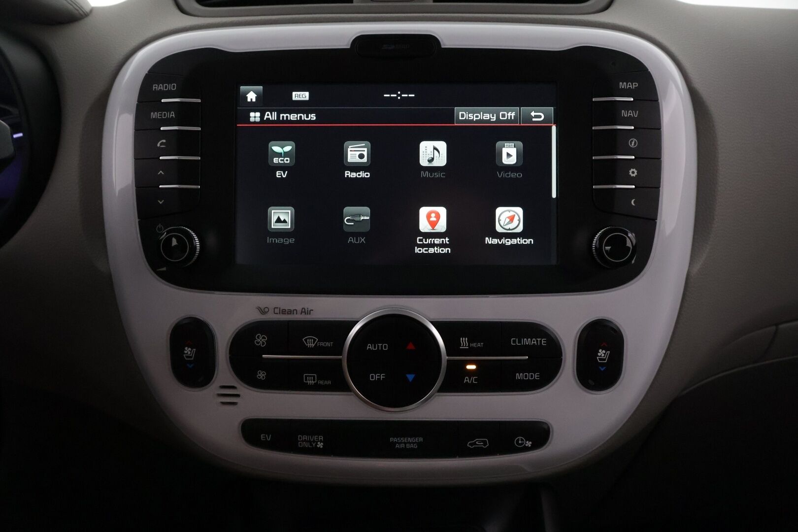 Kia Soul 2015 SOUL Viistoperä 30.5 kWh * MYYDÄÄN HUUTOKAUPAT.COM! * - * MYYDÄÄN HUUTOKAUPAT.COM! *