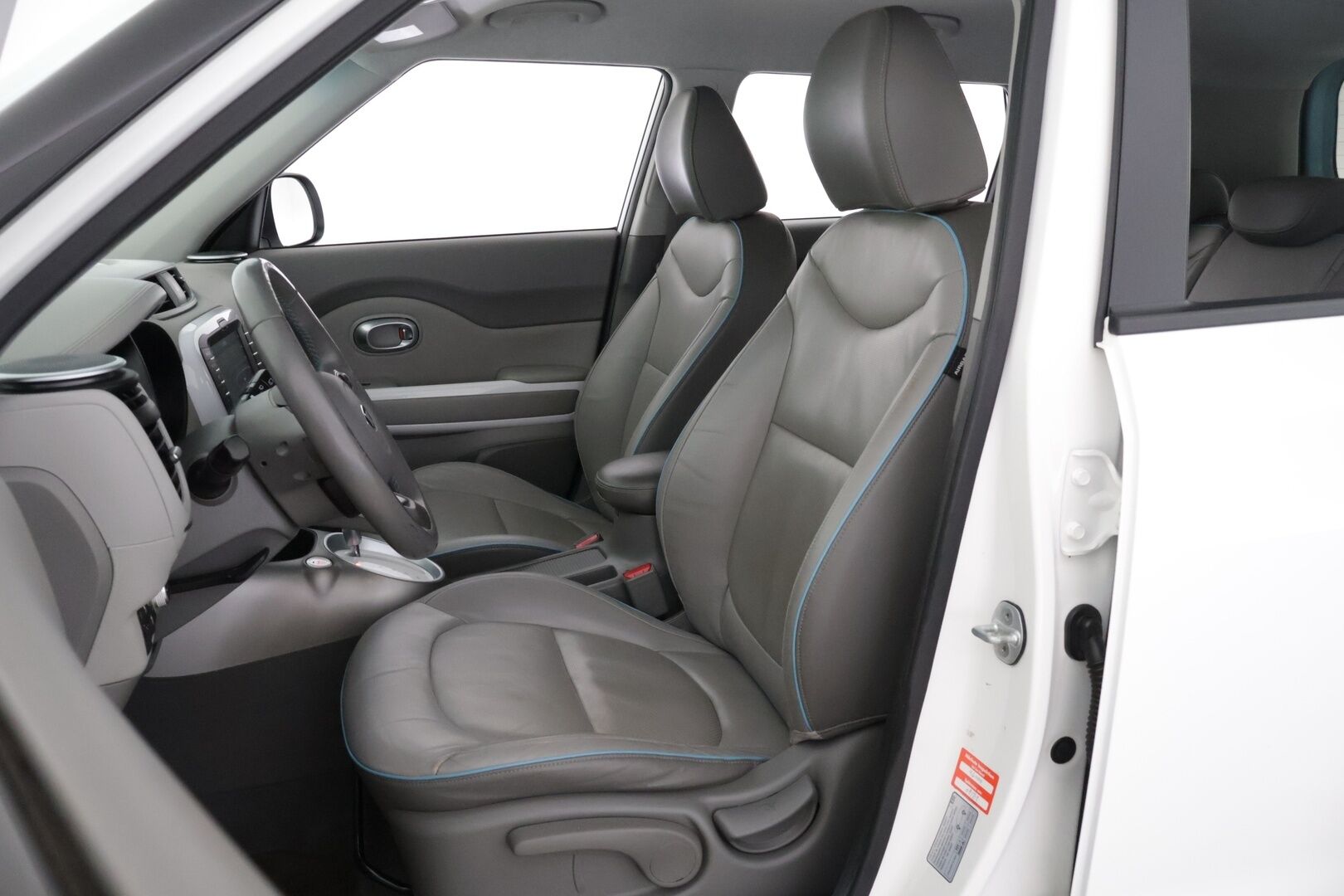 Kia Soul 2015 SOUL Viistoperä 30.5 kWh * MYYDÄÄN HUUTOKAUPAT.COM! * - * MYYDÄÄN HUUTOKAUPAT.COM! *