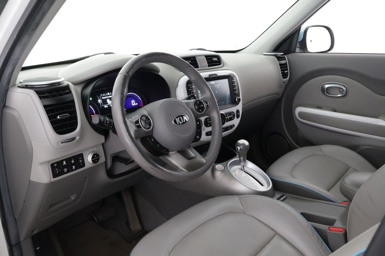 Kia Soul 2015 SOUL Viistoperä 30.5 kWh * MYYDÄÄN HUUTOKAUPAT.COM! * - * MYYDÄÄN HUUTOKAUPAT.COM! *
