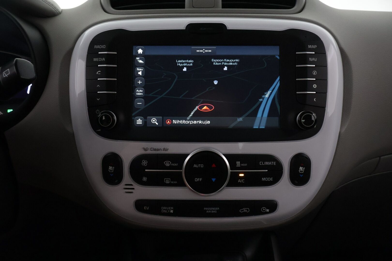 Kia Soul 2015 SOUL Viistoperä 30.5 kWh * MYYDÄÄN HUUTOKAUPAT.COM! * - * MYYDÄÄN HUUTOKAUPAT.COM! *