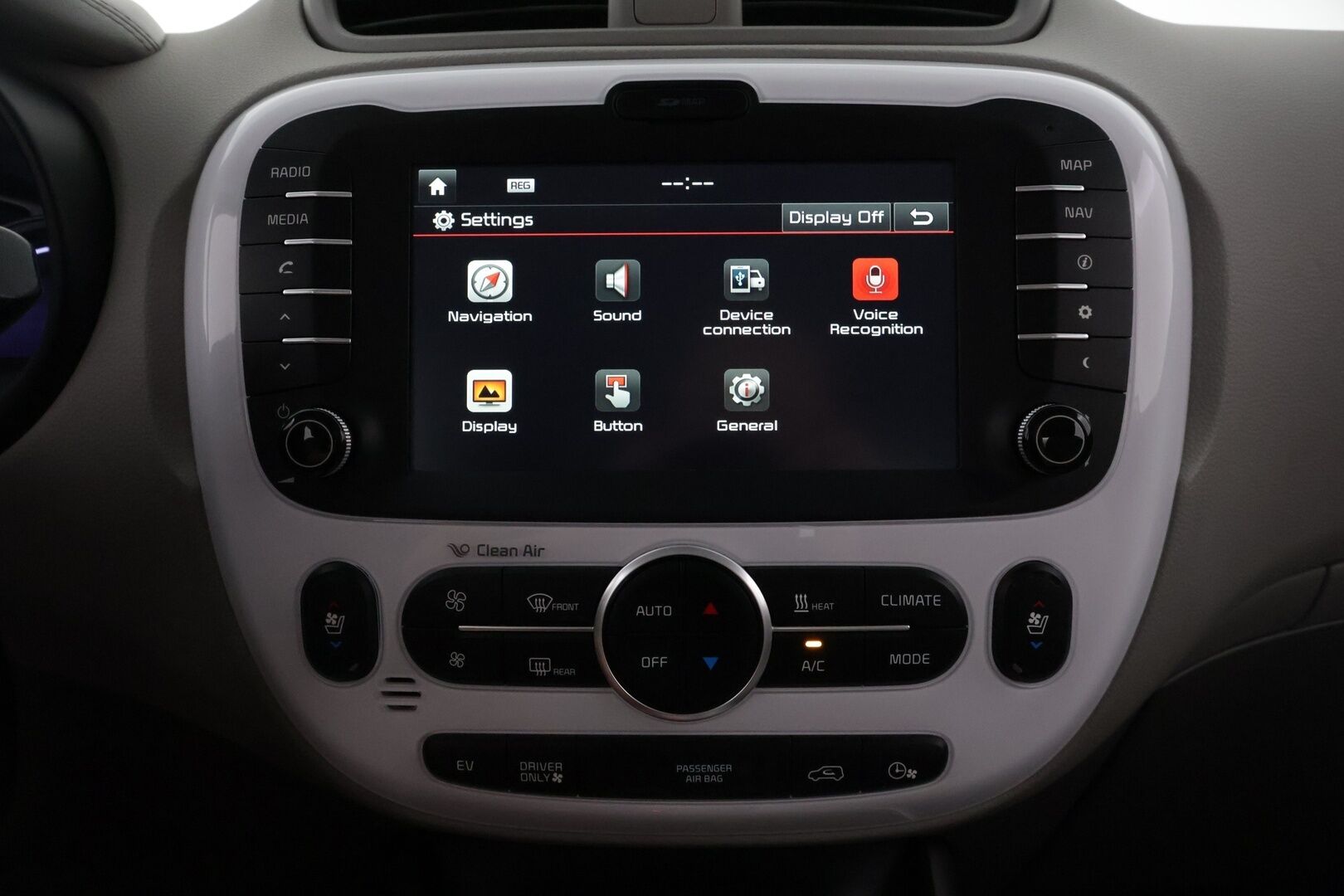 Kia Soul 2015 SOUL Viistoperä 30.5 kWh * MYYDÄÄN HUUTOKAUPAT.COM! * - * MYYDÄÄN HUUTOKAUPAT.COM! *