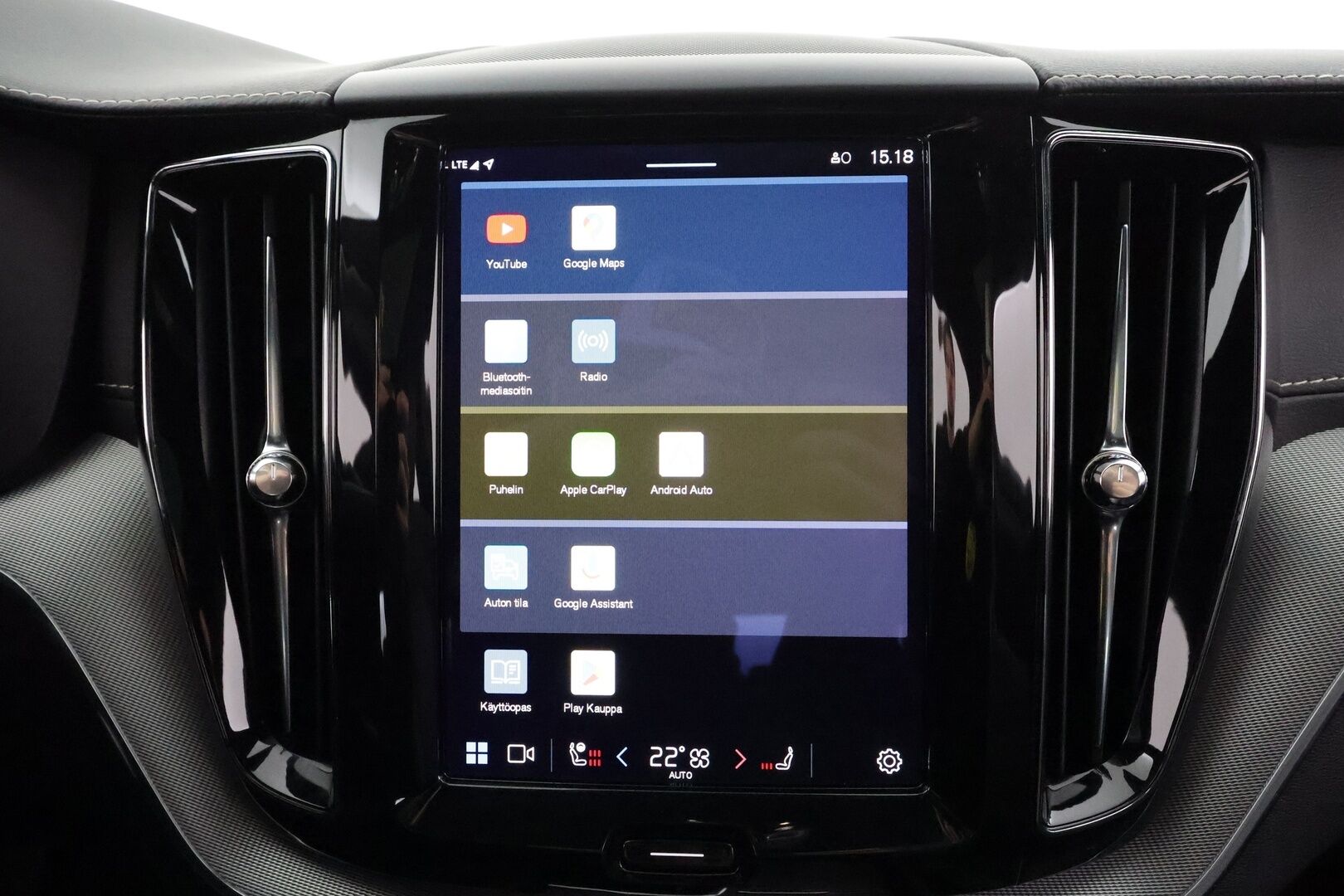 Volvo XC60 2022 T6 TwE AWD Business R-Design Edition aut * Webasto / ACC / Full-LED / P.Kamera / Sportpenkki Muistilla / Panorama * - 1-om Suomi-auto / 2x Latauskaapelit / Kahdet renkaat / Akku kuntotarkastettu - HULLU BLACKWEEK KORKOTARJOUS 2,49%