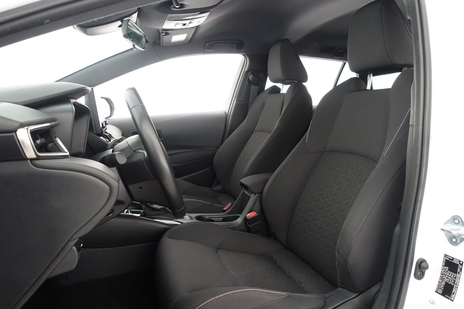 Toyota Corolla 2022 Touring Sports 1,8 Hybrid Life - HULLUT AVAJAISHULINAT KORKOTARJOUS 3,29 %