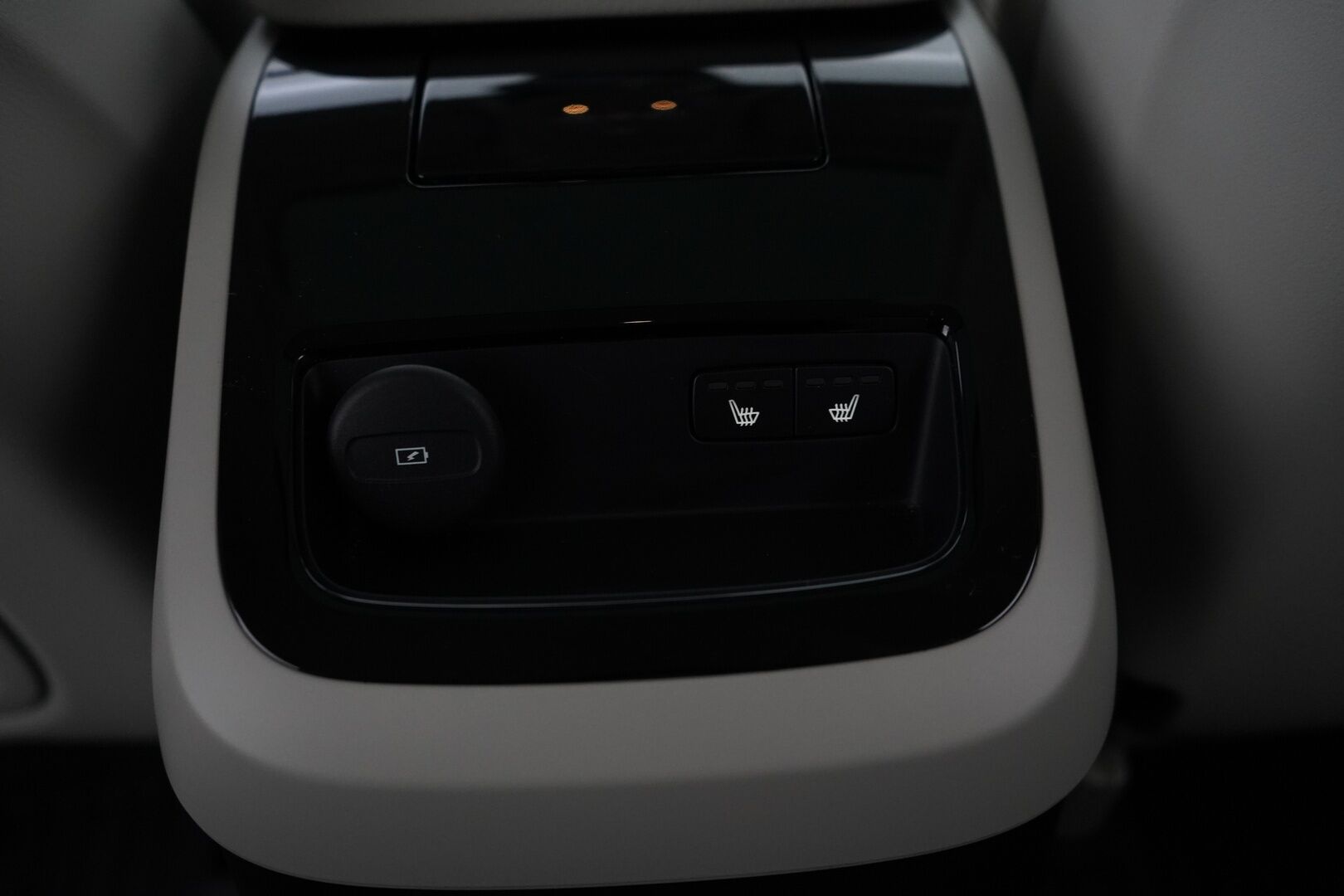 Volvo S90 2022 T8 AWD Long Range High Performance Inscription * ACC / B&W / Lasikattoluukku / Muistipenkit / Nahkasisusta / Blis * - Suomi-auto / Akku kuntotarkastettu SoH 95.9% 