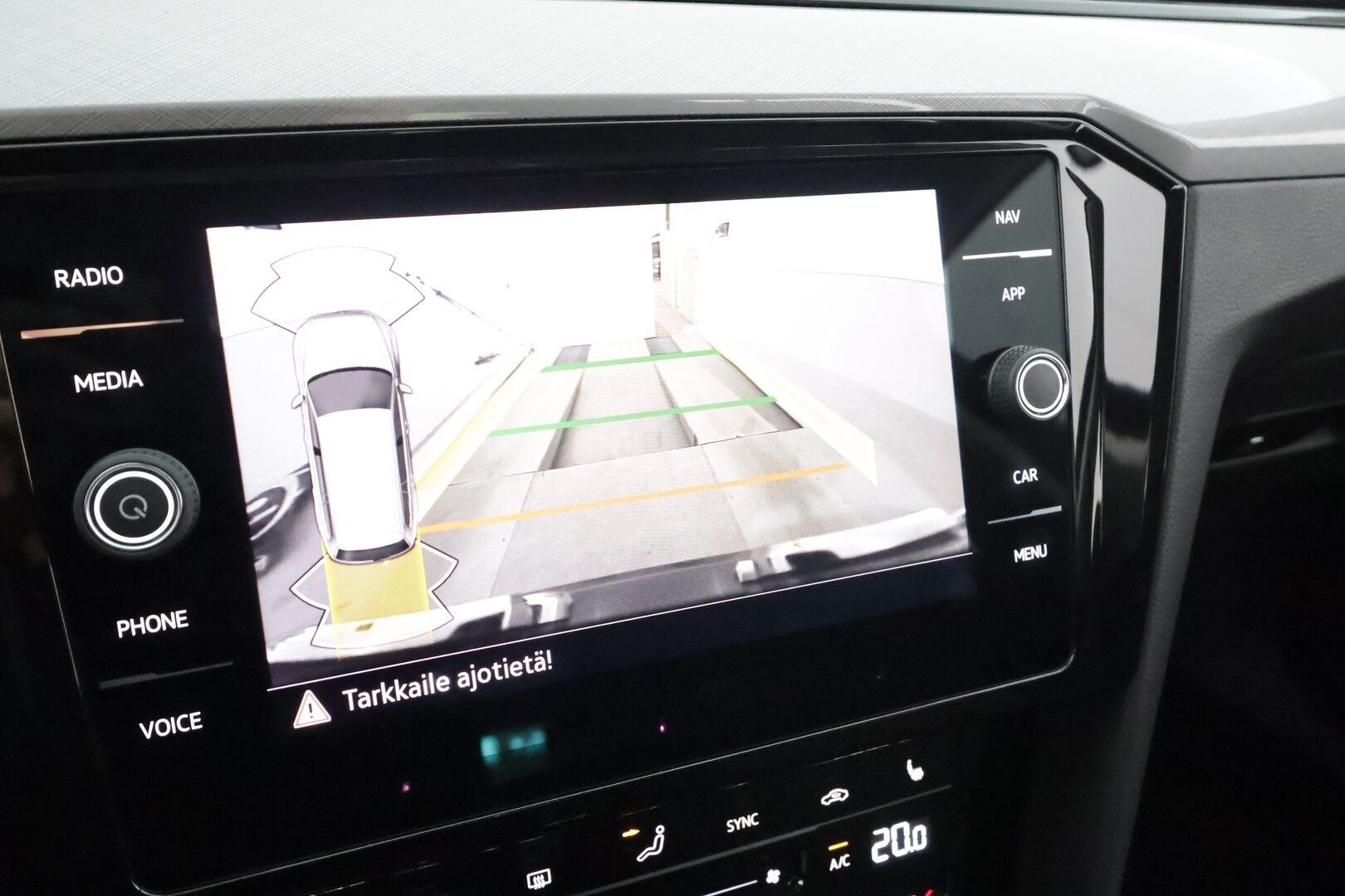 Volkswagen Passat 2022 Variant Style Business 1,5 TSI EVO 110 kW DSG * ACC / Webasto / Koukku / LED / P.kamera / Ergo comfort istuin / Keyless* - 1.Om suomi-auto / Kahdet Renkaat / Merkkihuollettu - HULLUT AVAJAISHULINAT KORKOTARJOUS 3,29 %