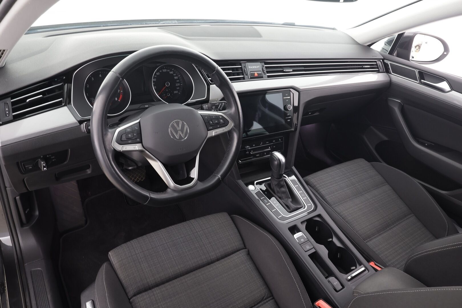 Volkswagen Passat 2022 Variant Style Business 1,5 TSI EVO 110 kW DSG - | ACC | Webasto | Koukku | LED | P.kamera | Ergo comfort istuin | Keyless | 1.Om suomi-auto | Kahdet Renkaat | Merkkihuollettu |