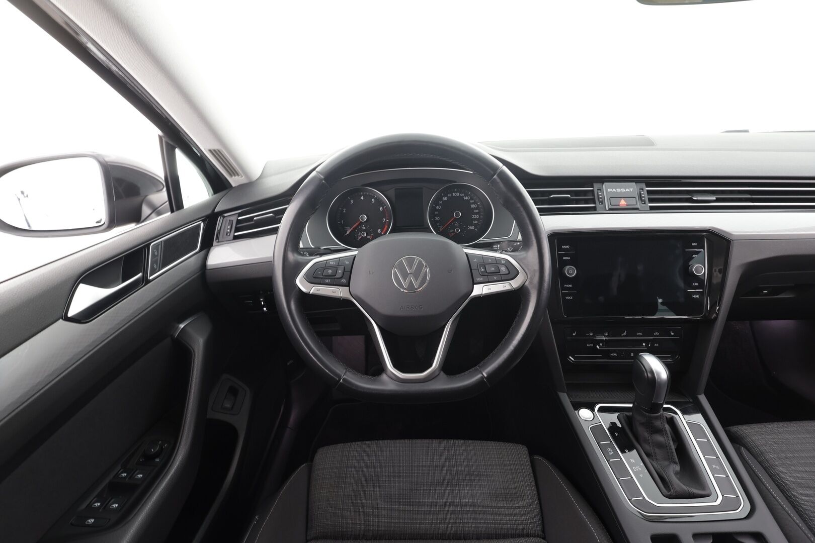 Volkswagen Passat 2022 Variant Style Business 1,5 TSI EVO 110 kW DSG - | ACC | Webasto | Koukku | LED | P.kamera | Ergo comfort istuin | Keyless | 1.Om suomi-auto | Kahdet Renkaat | Merkkihuollettu |