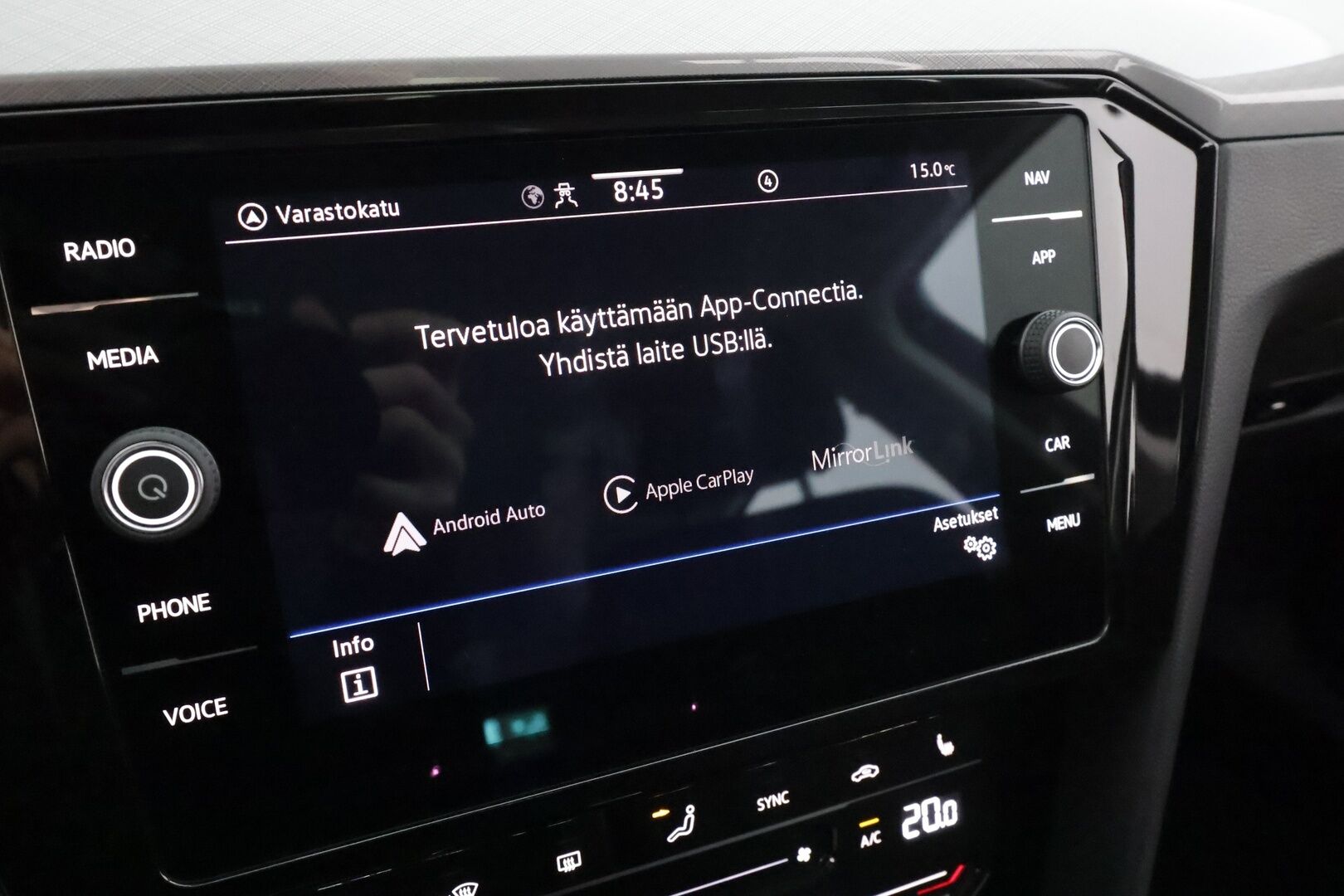 Volkswagen Passat 2022 Variant Style Business 1,5 TSI EVO 110 kW DSG * ACC / Webasto / Koukku / LED / P.kamera / Ergo comfort istuin / Keyless* - 1.Om suomi-auto / Kahdet Renkaat / Merkkihuollettu - HULLUT AVAJAISHULINAT KORKOTARJOUS 3,29 %