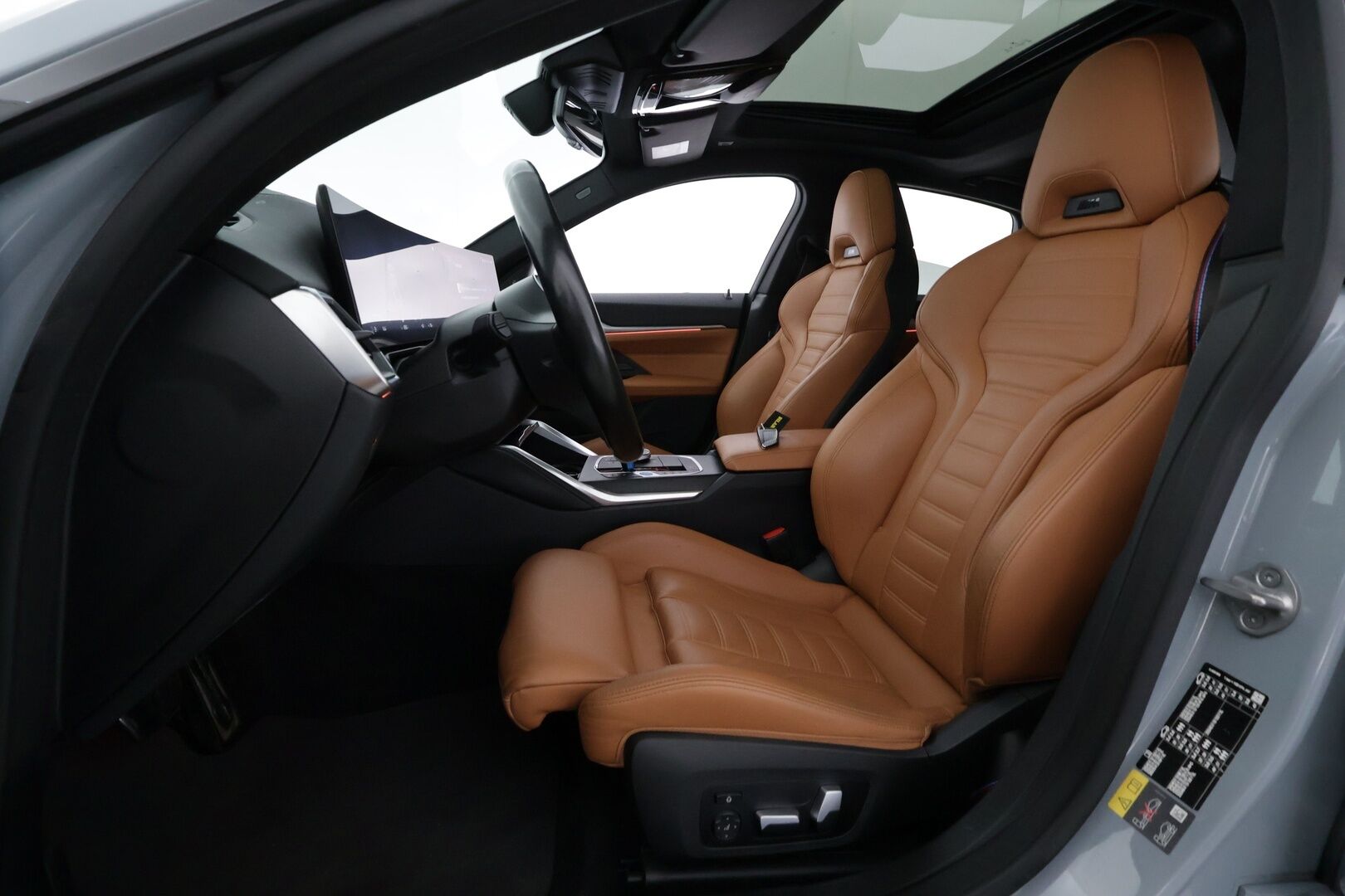 BMW I4 M50 2022 M50 Super Charged - | ACC | M-Penkit | Koukku | Laser Light | H/K | HUD | Lasikattoluukku | Lisälämmitin | Adaptiivinen M-Sport Alusta | 360-Kamera | Comfort access | Merkkihuollettu | Suomi-auto | Kahdet renkaat |