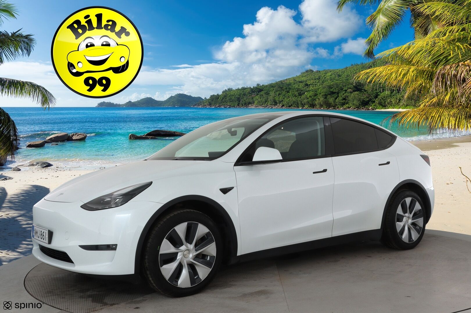 Tesla Model Y 2021 Long Range **Lämpöpumppu / Koukku / Adapt.Vakkari / Matrix-LED / P.kamera / Muistipenkki / Lasikatto / Navi** - 1-om Suomi-auto / Kahdet Renkaat 