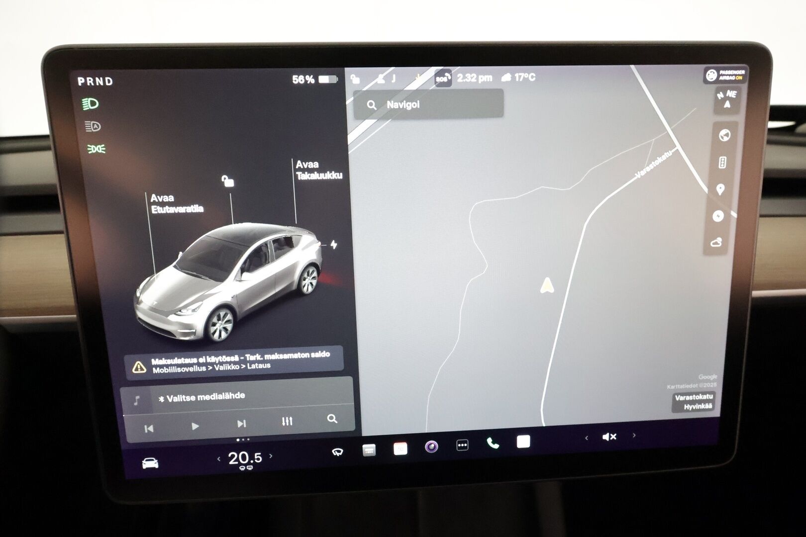 Tesla Model Y 2021 Long Range **Lämpöpumppu / Koukku / Adapt.Vakkari / Matrix-LED / P.kamera / Muistipenkki / Lasikatto / Navi** - 1-om Suomi-auto / Kahdet Renkaat 