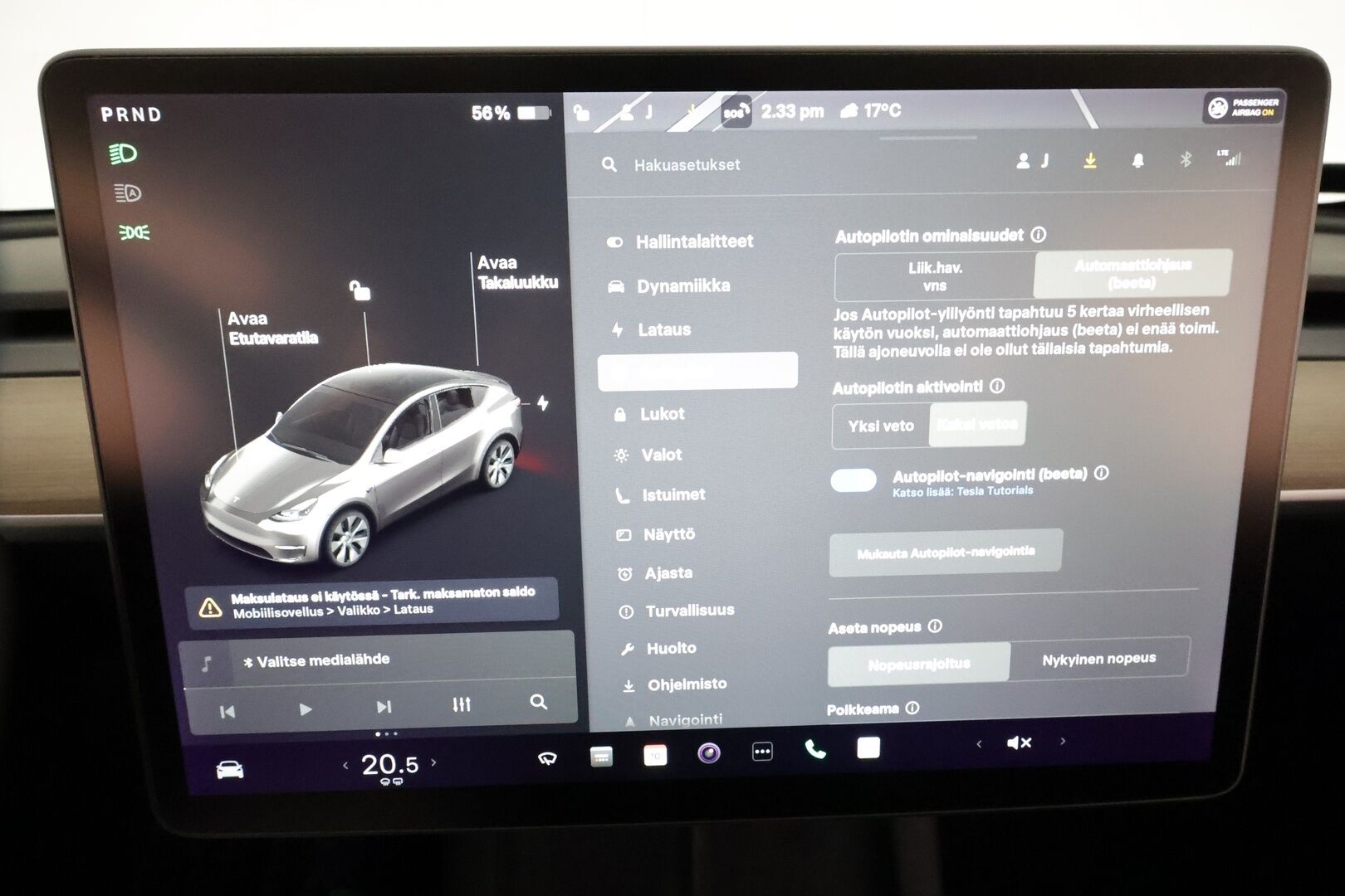 Tesla Model Y 2021 Long Range **Lämpöpumppu / Koukku / Adapt.Vakkari / Matrix-LED / P.kamera / Muistipenkki / Lasikatto / Navi** - 1-om Suomi-auto / Kahdet Renkaat 
